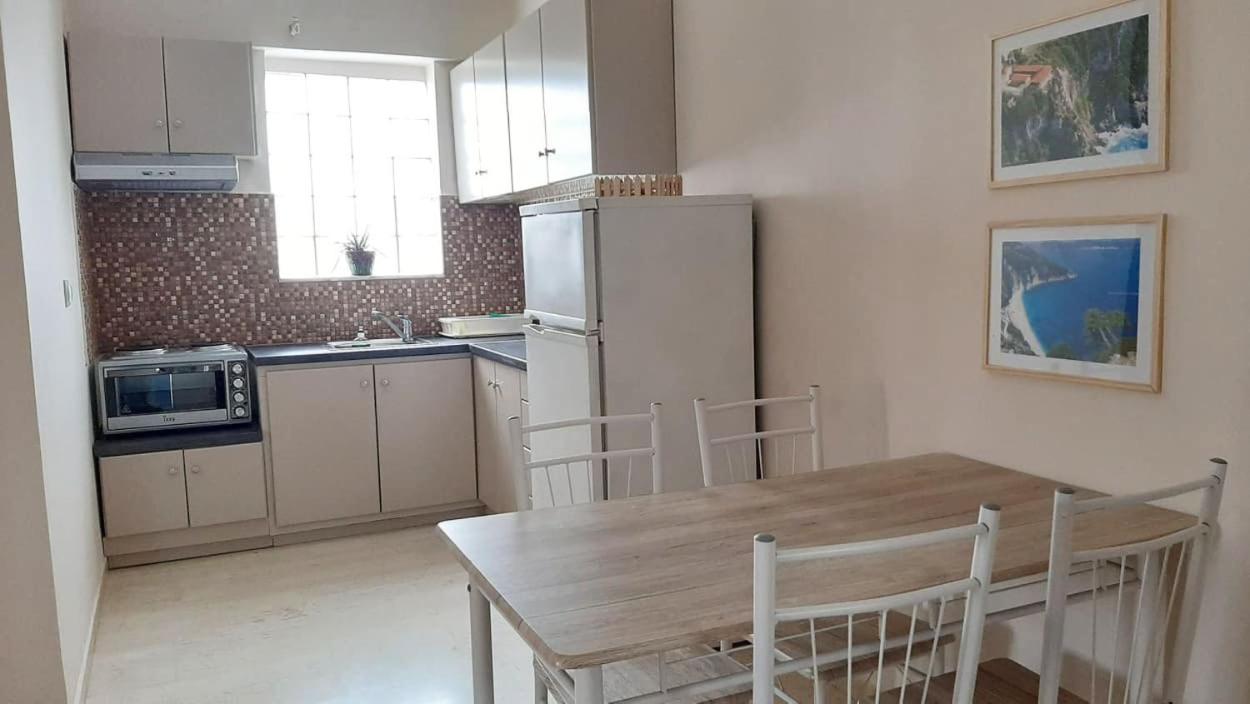 Tasias apartments photo 4