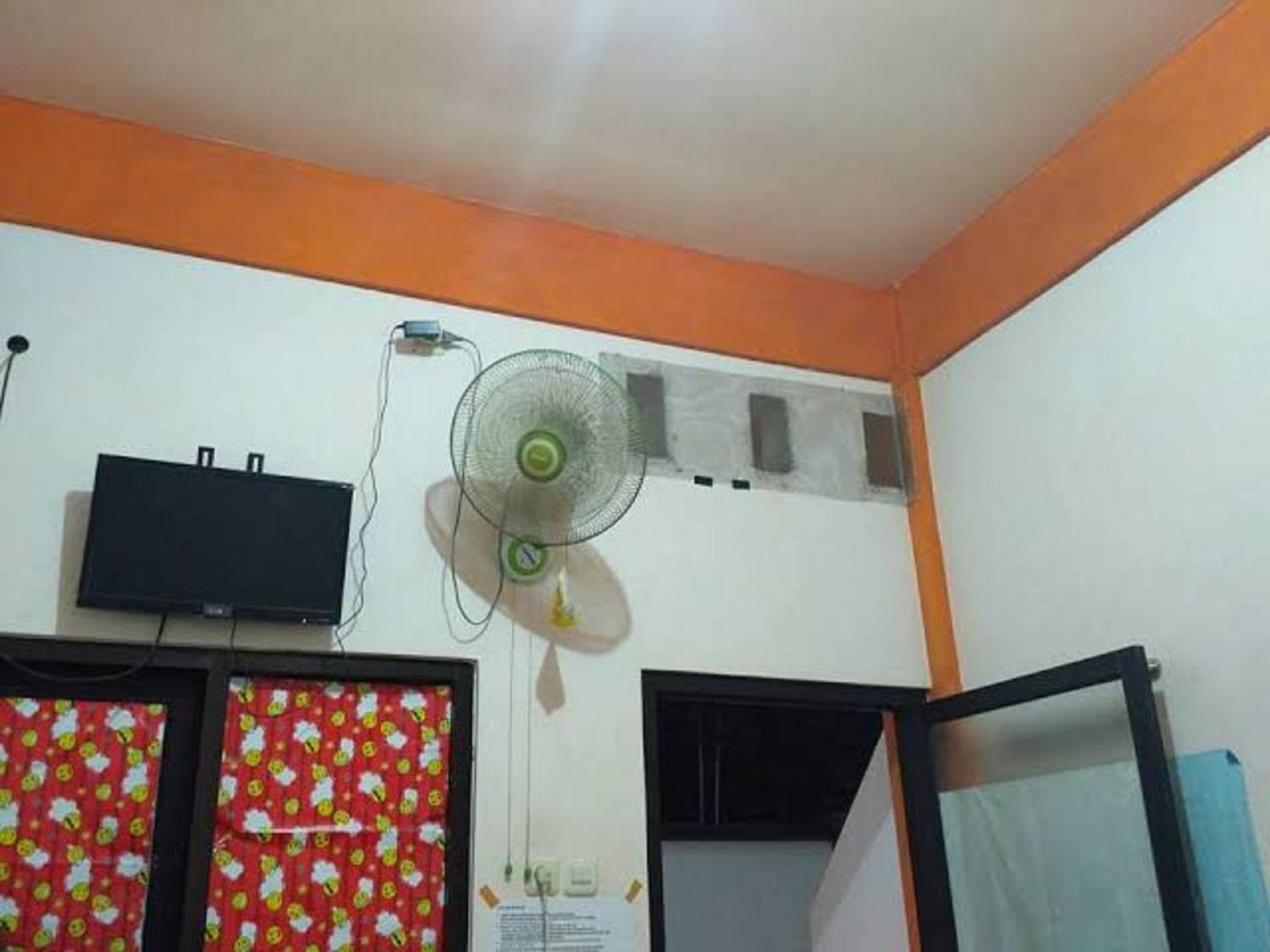 Hotel O Kartika Guest House SyariahNearPantai Stres
