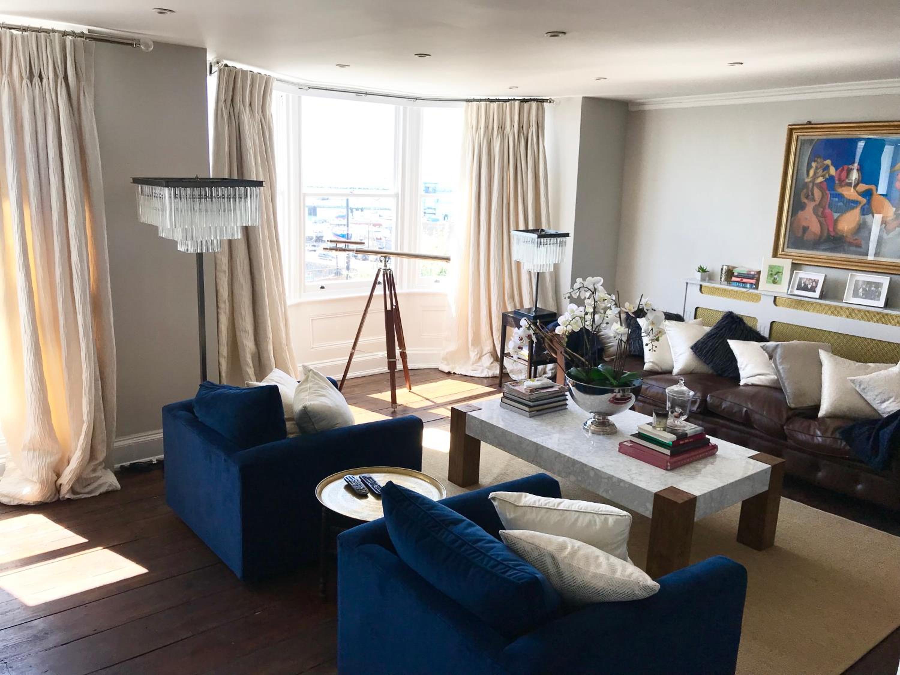 Marina Retreat - Stunning 4 bedroom, 3 bathroom house with harbour views! view 2