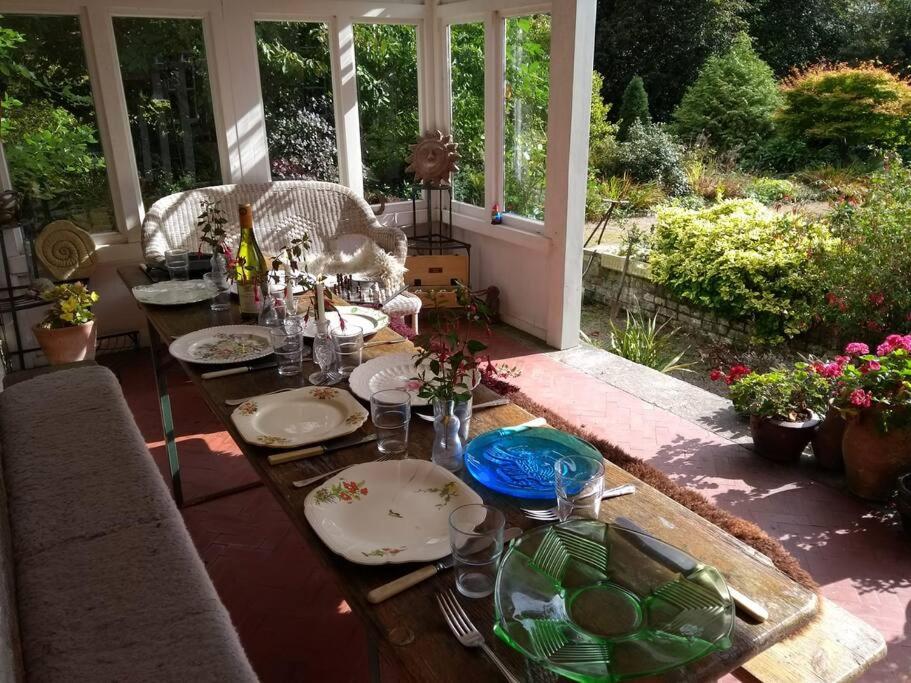 Treventon, 5 bedroom Unique Villa, near PADSTOW
