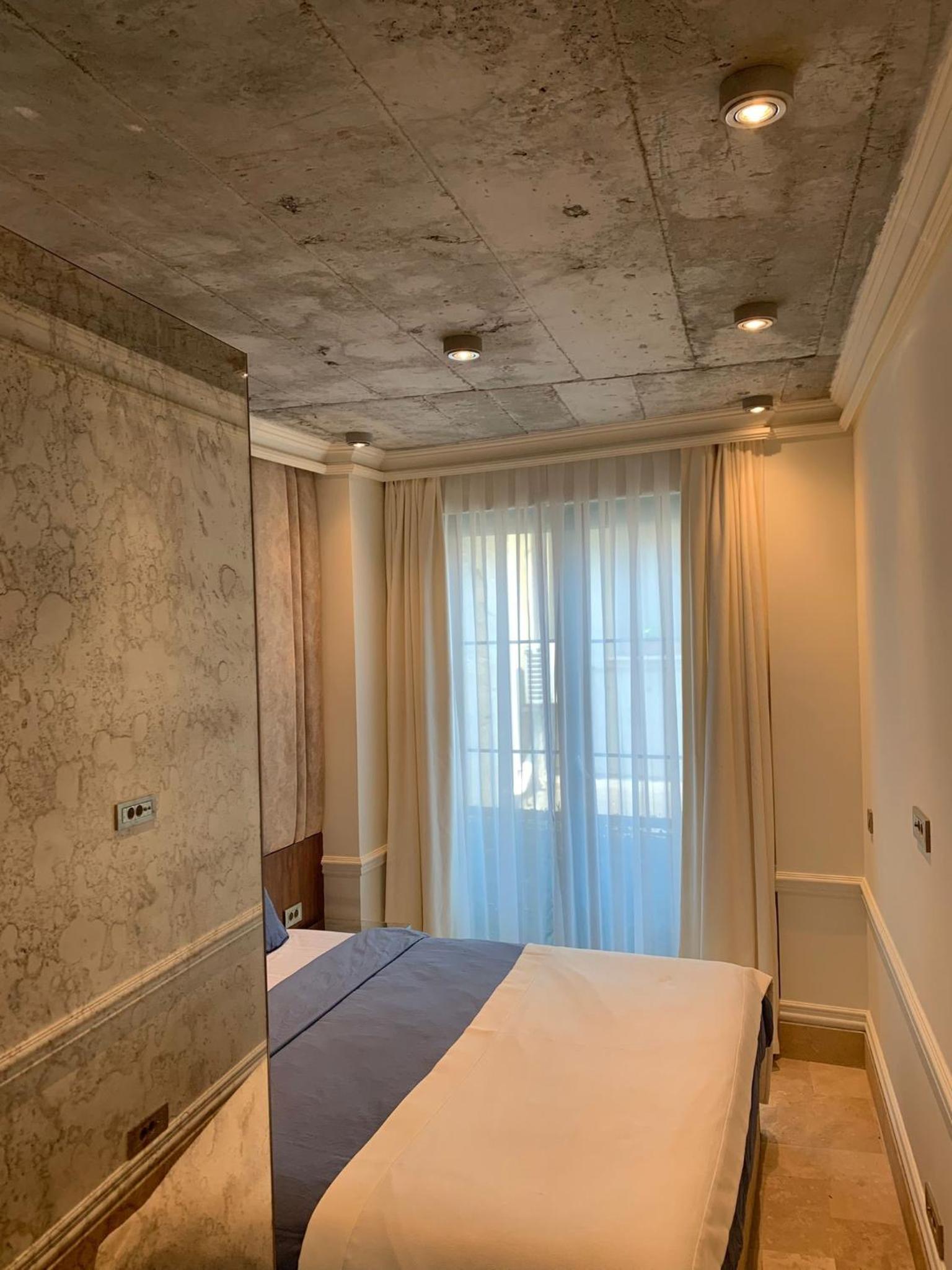 AB Residences-Cihangir Luxury Diamond Apartment - Image 10