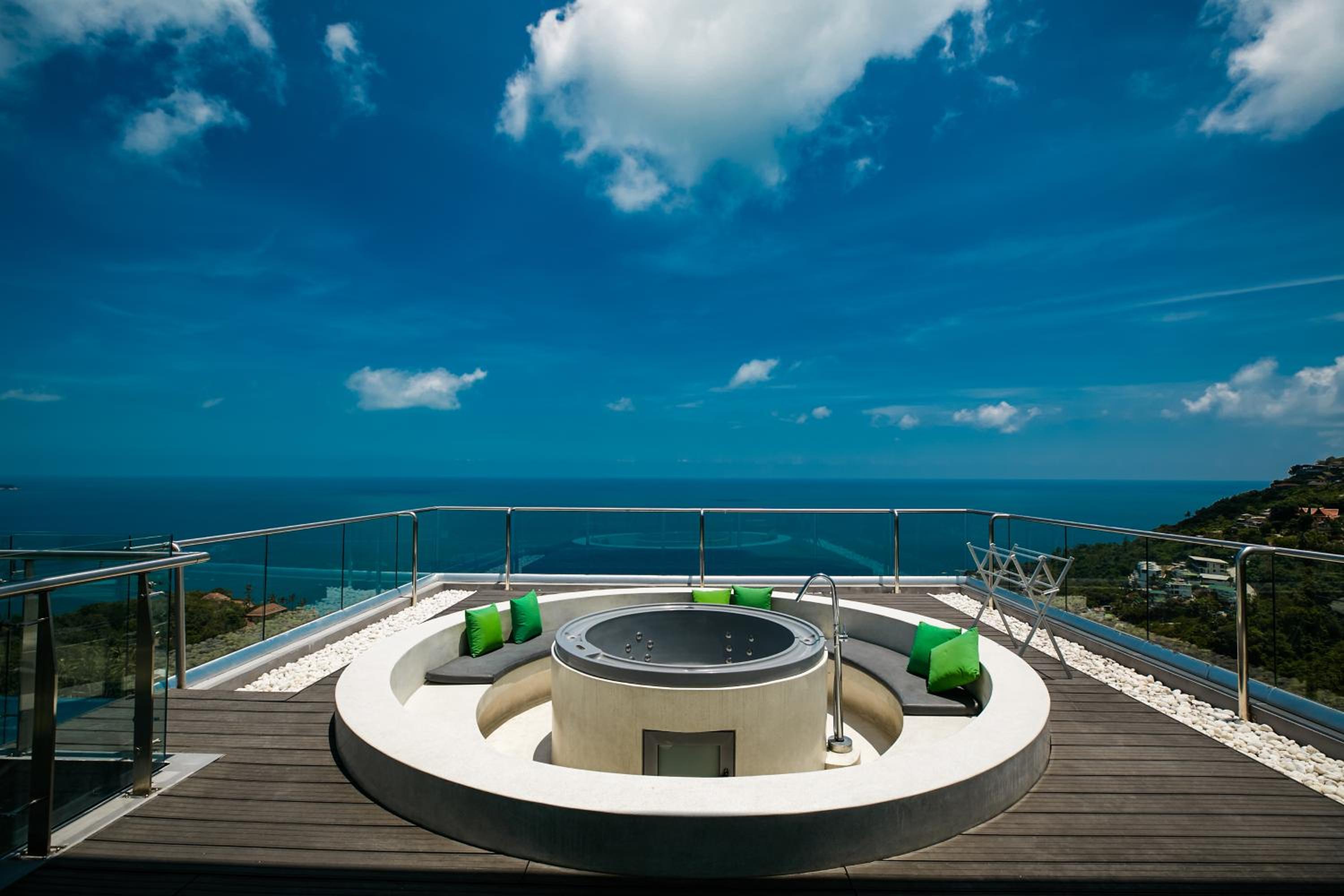 Villa Seawadee - luxurious, award-winning design Villa with amazing panoramic seaview view 4