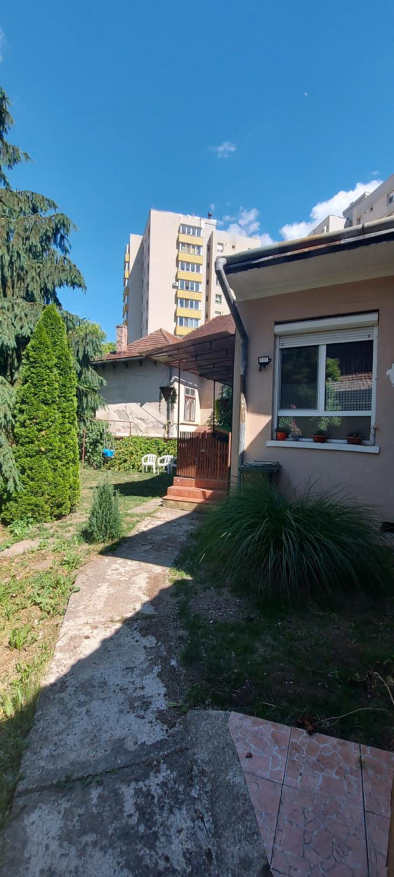 Photo 47