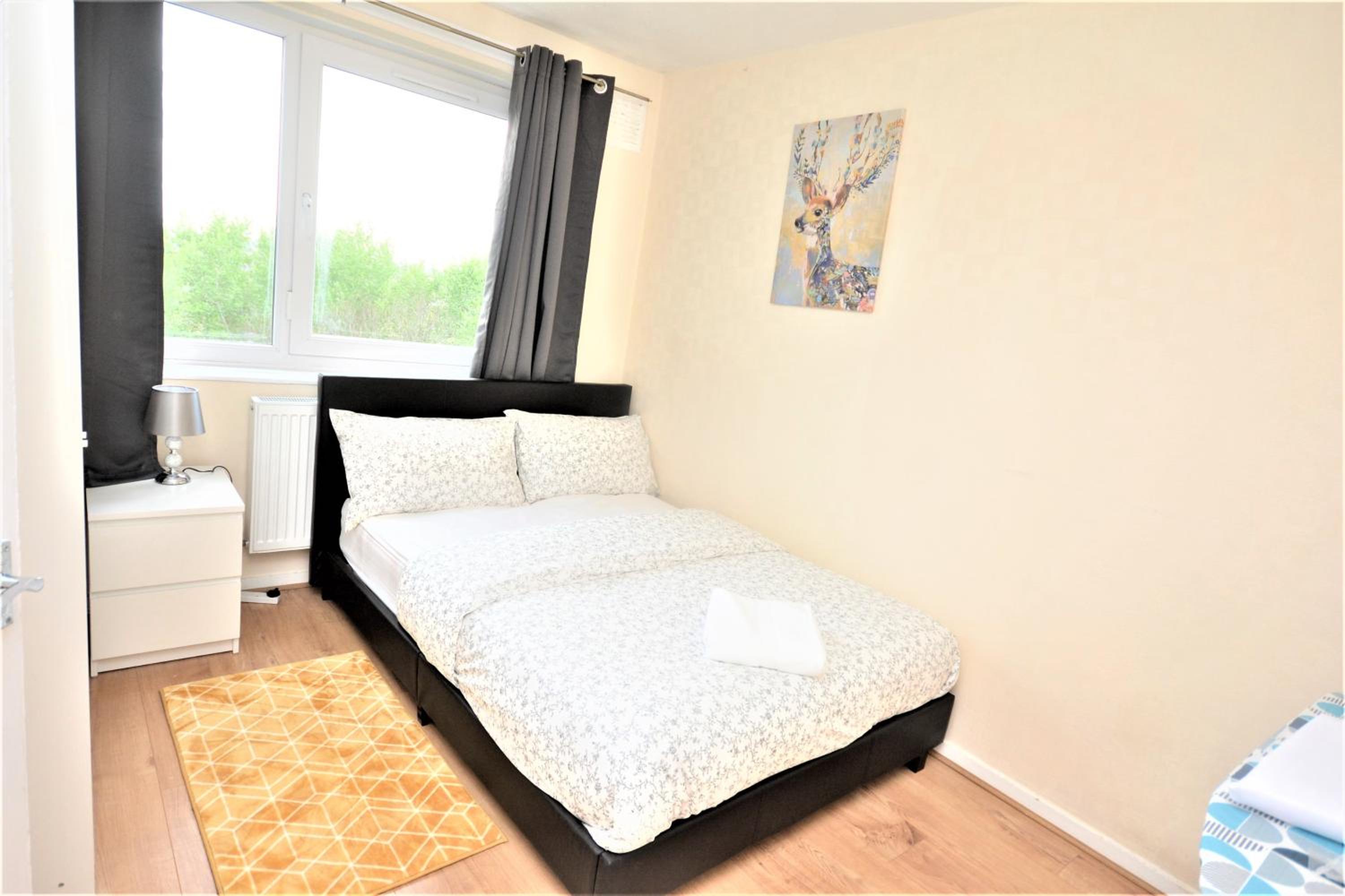 Beautiful Two Bedroom Flat in Brixton London