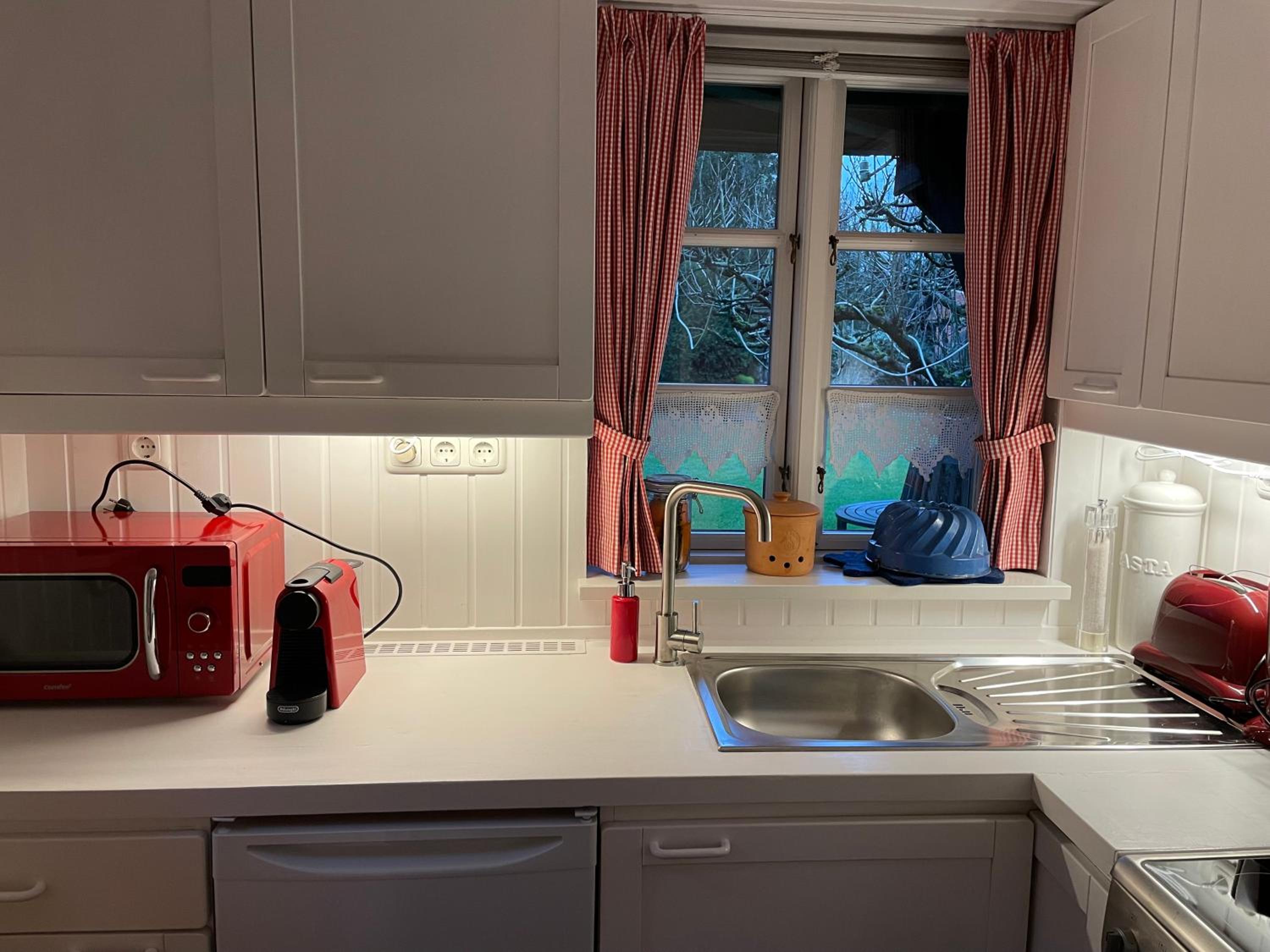 Ferienhaus unter Reet im Heidedorf Sankt Dionys bei Lüneburg