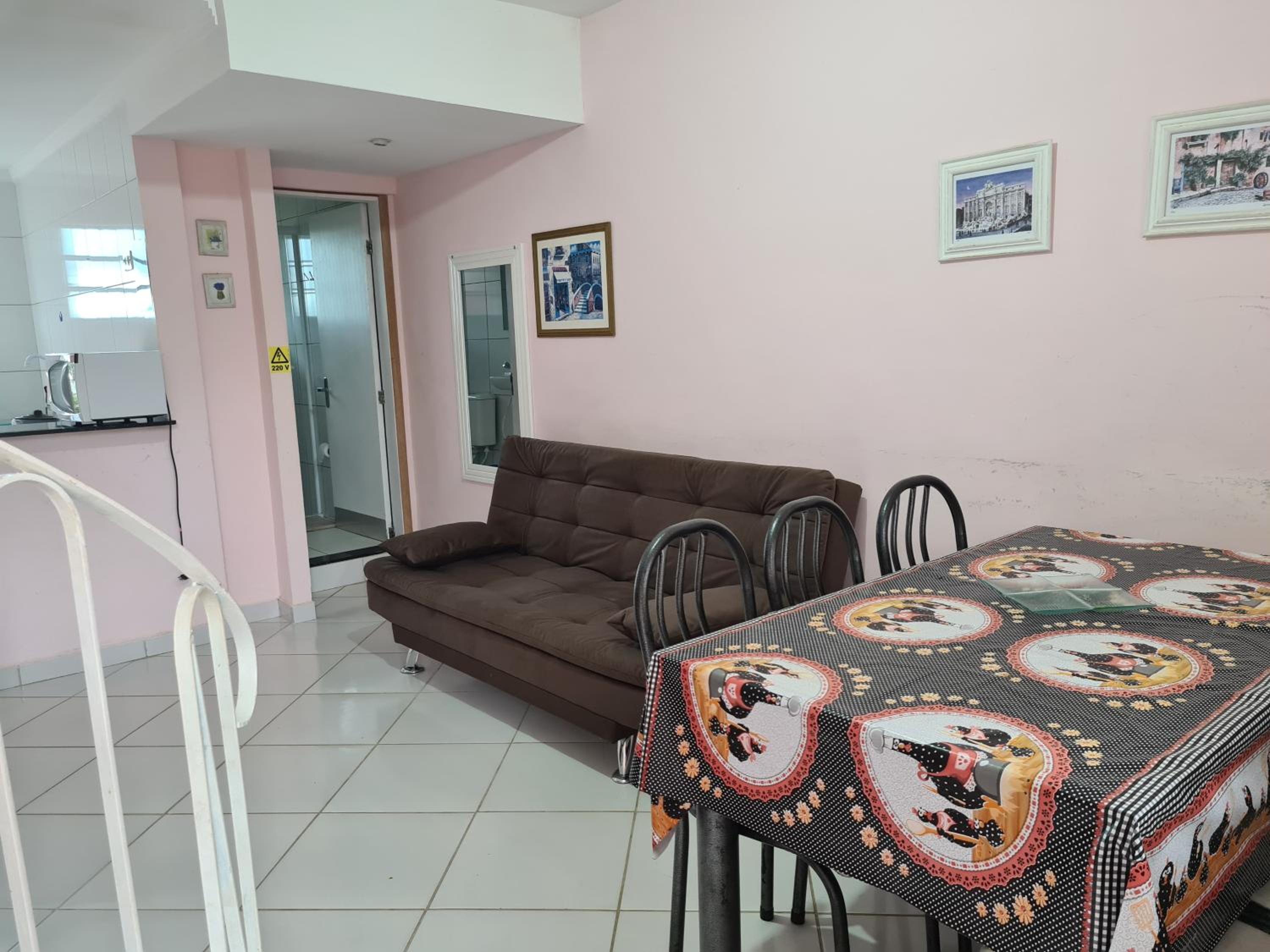 Apartamentos em Maranduba - 50m da praia view 5
