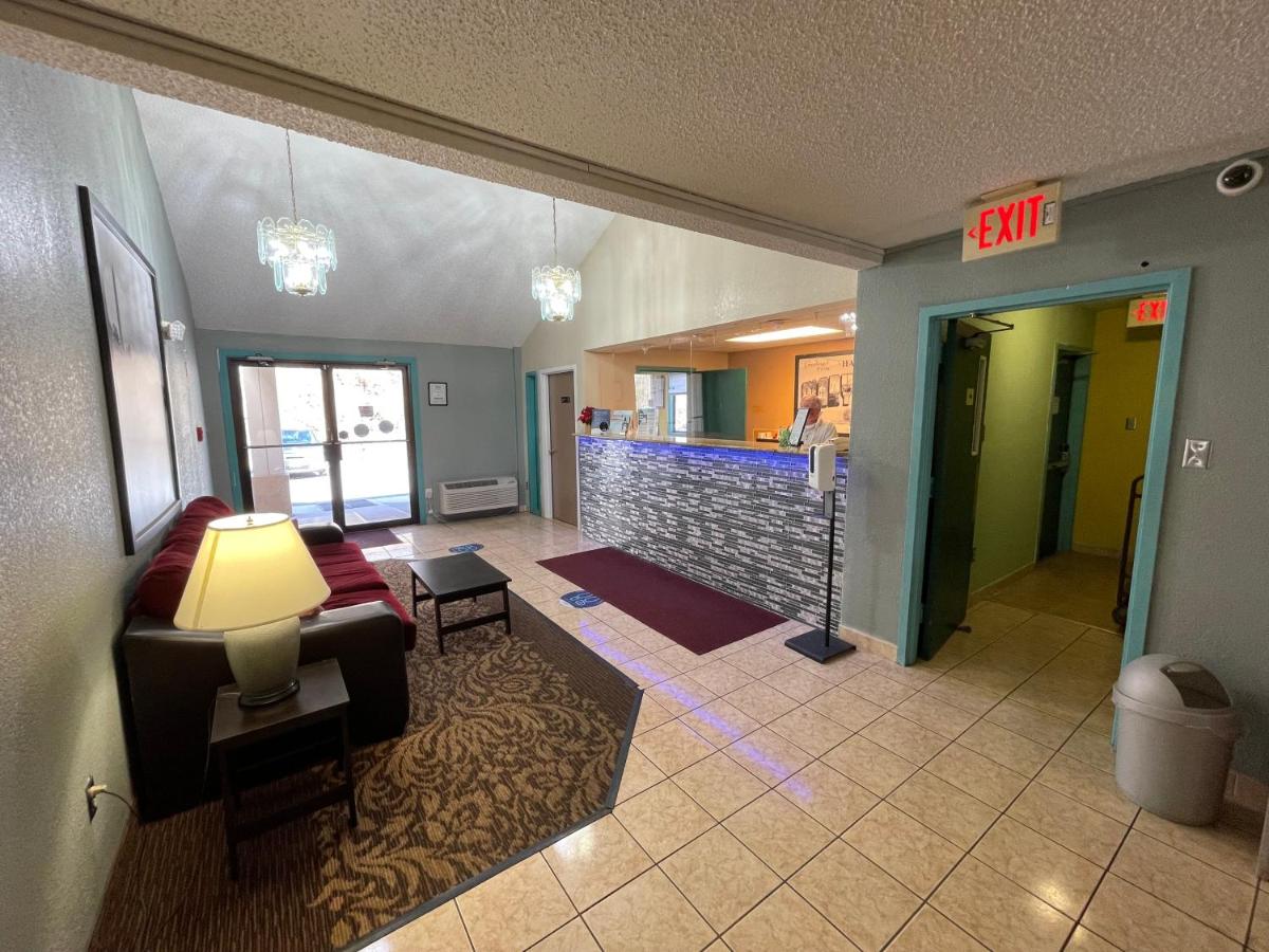 hotel reception