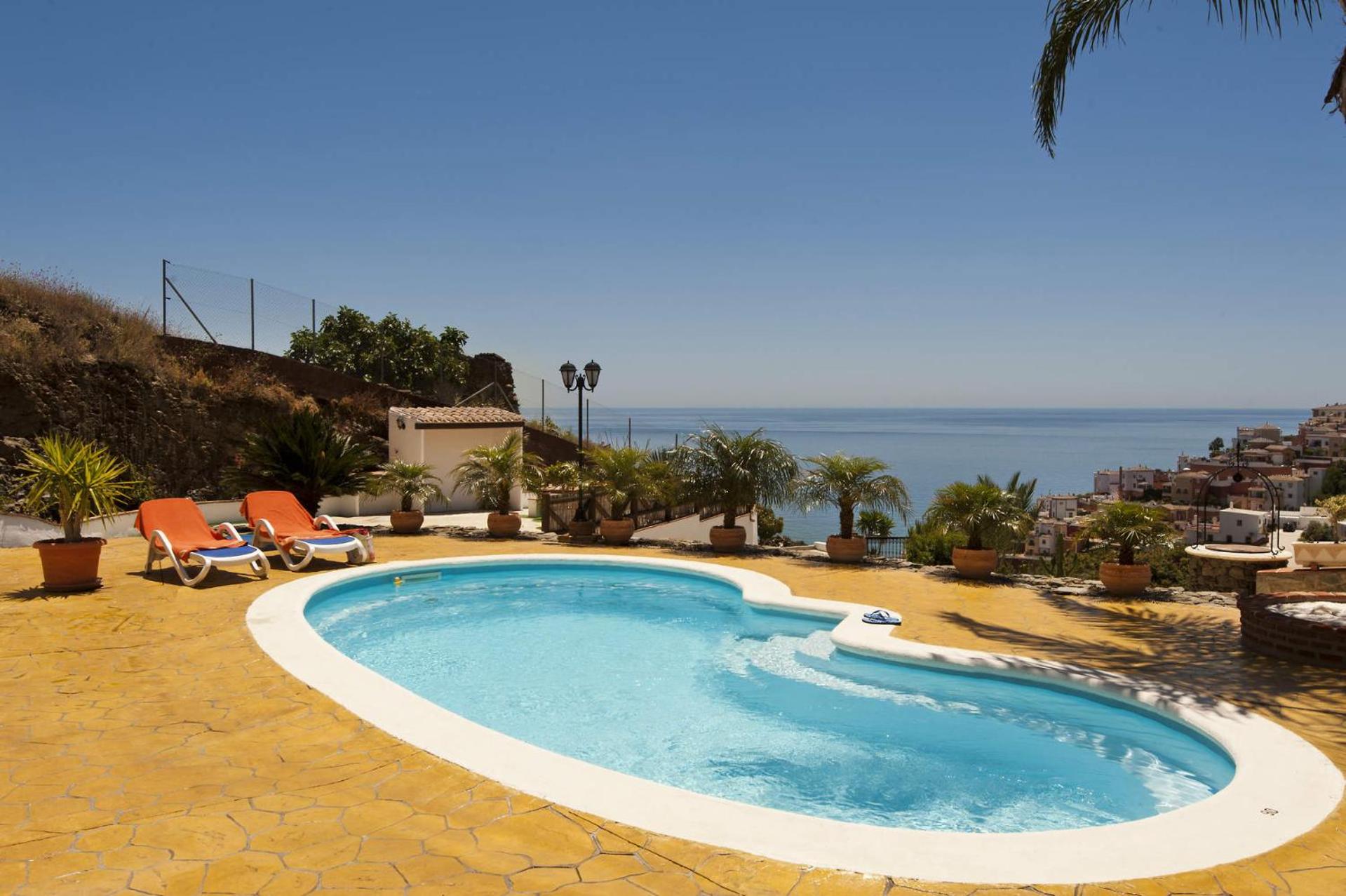 Villa Sol Casanova by Villa Plus