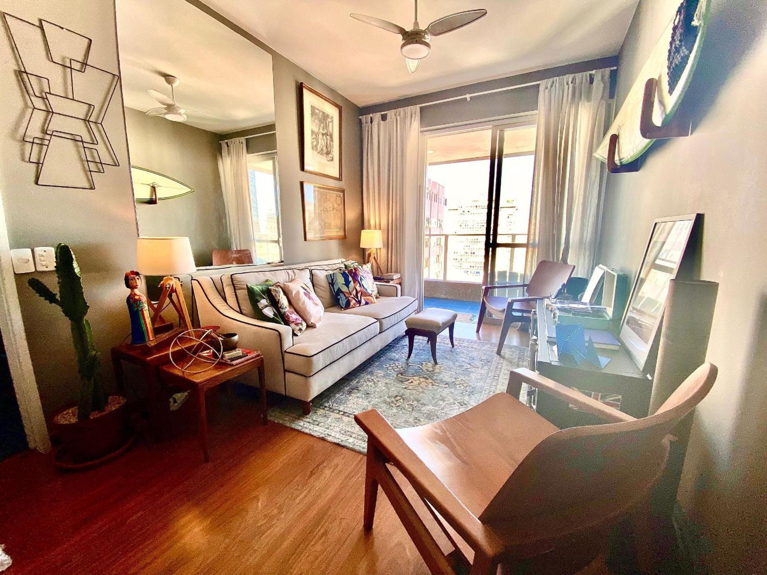 Leblon Flat Service 2 Bedrooms Sea View