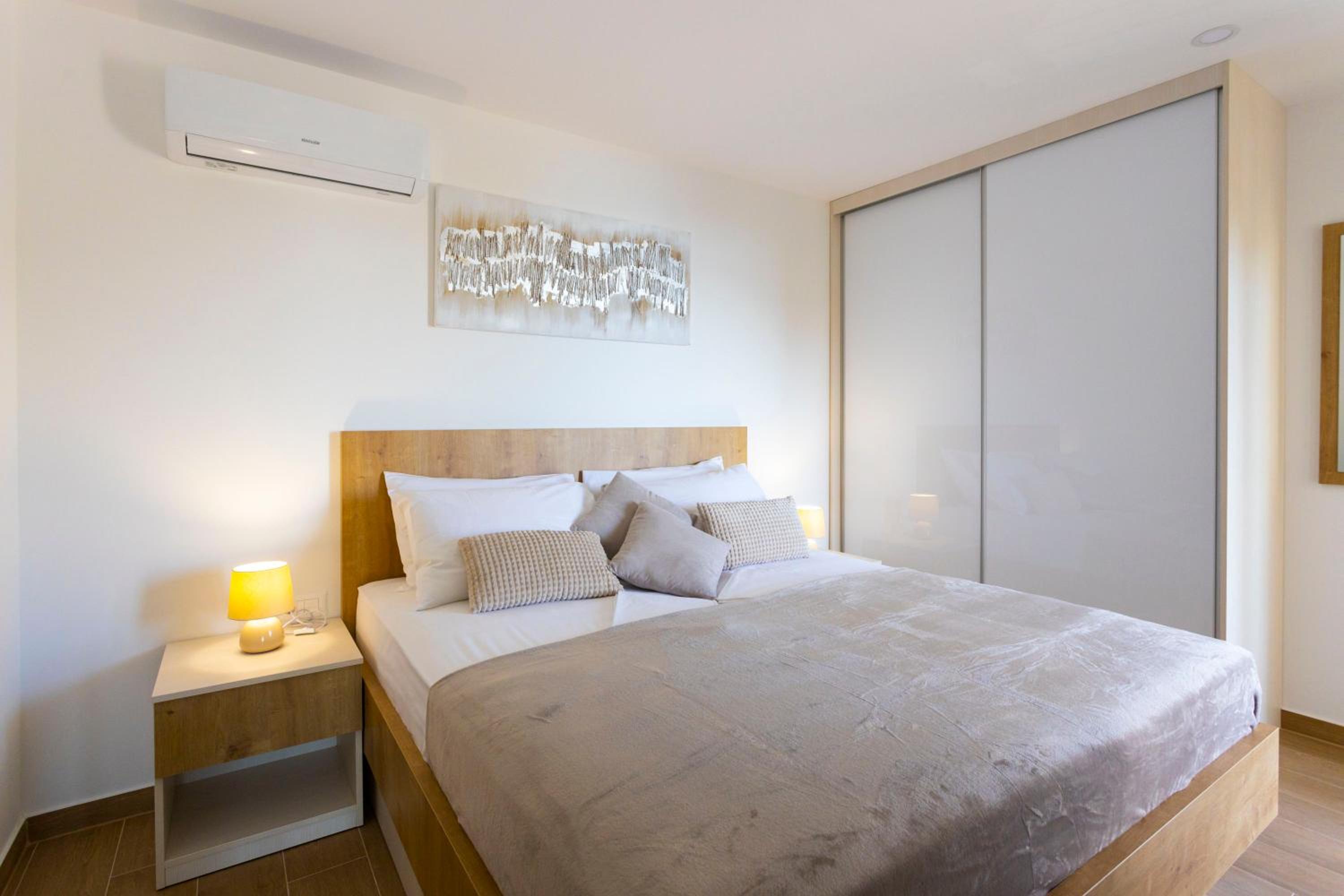 Apartments Vicin