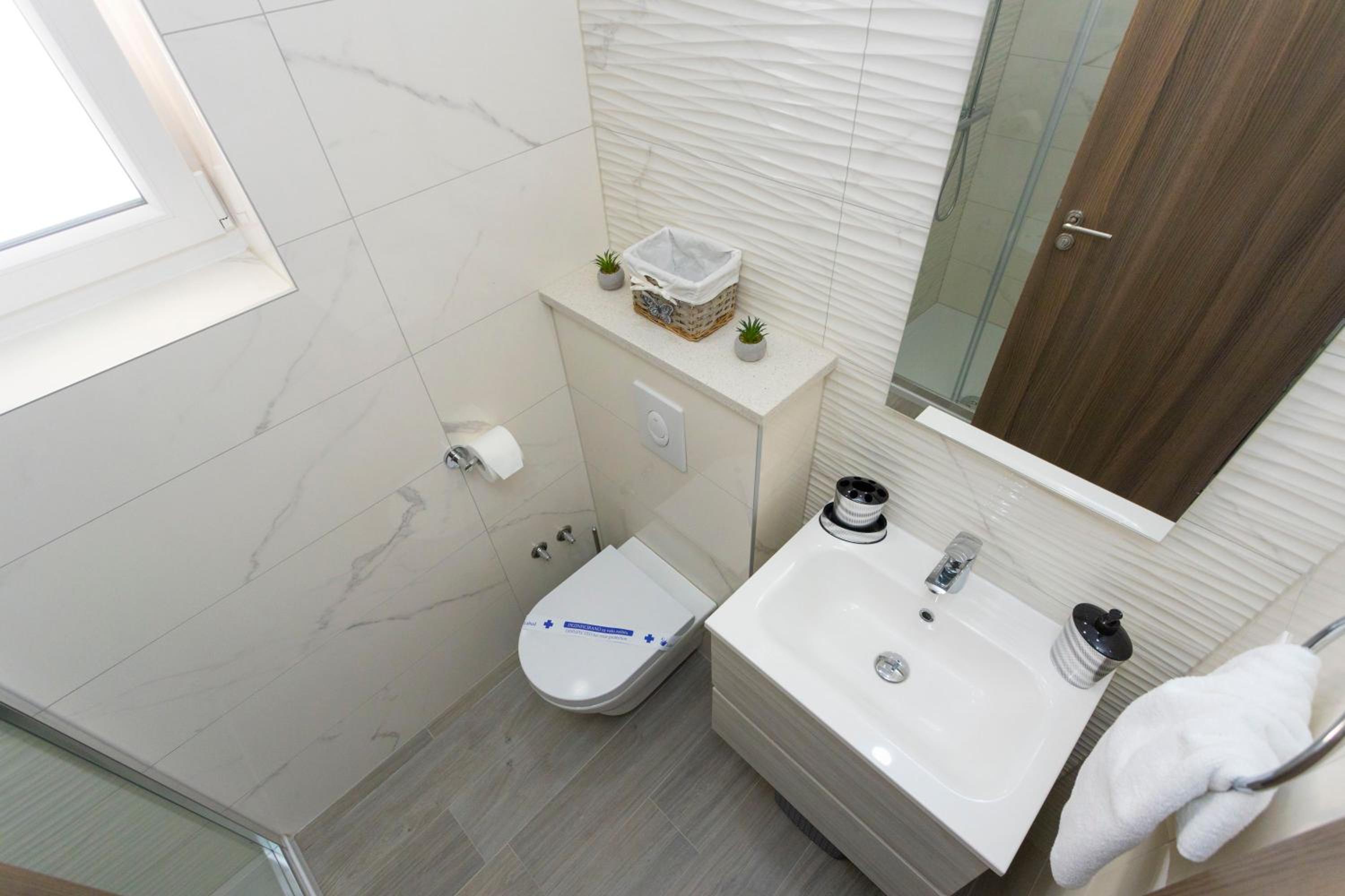 Apartments Vicin