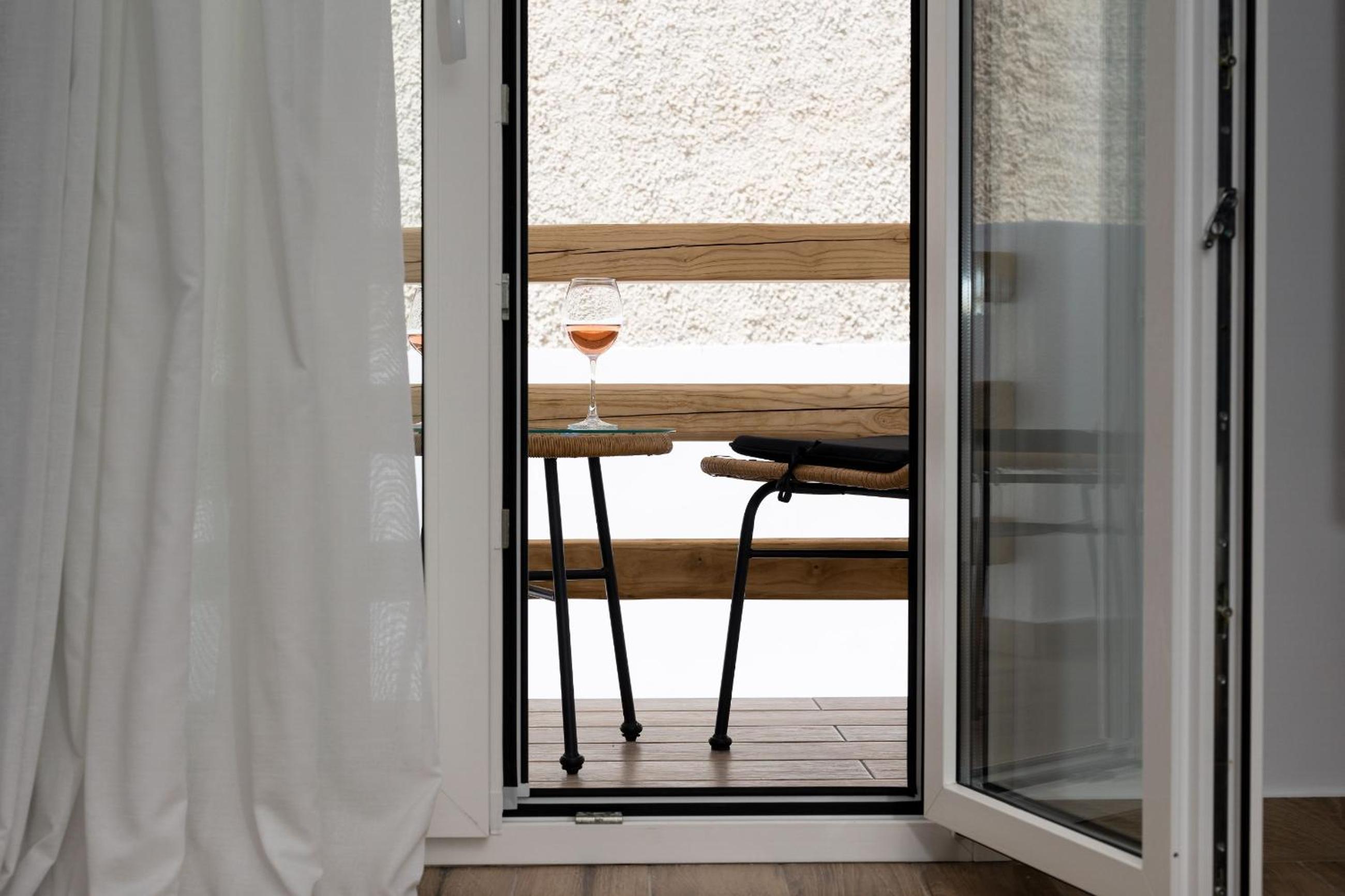 Naxian Memories Apartments photo 3