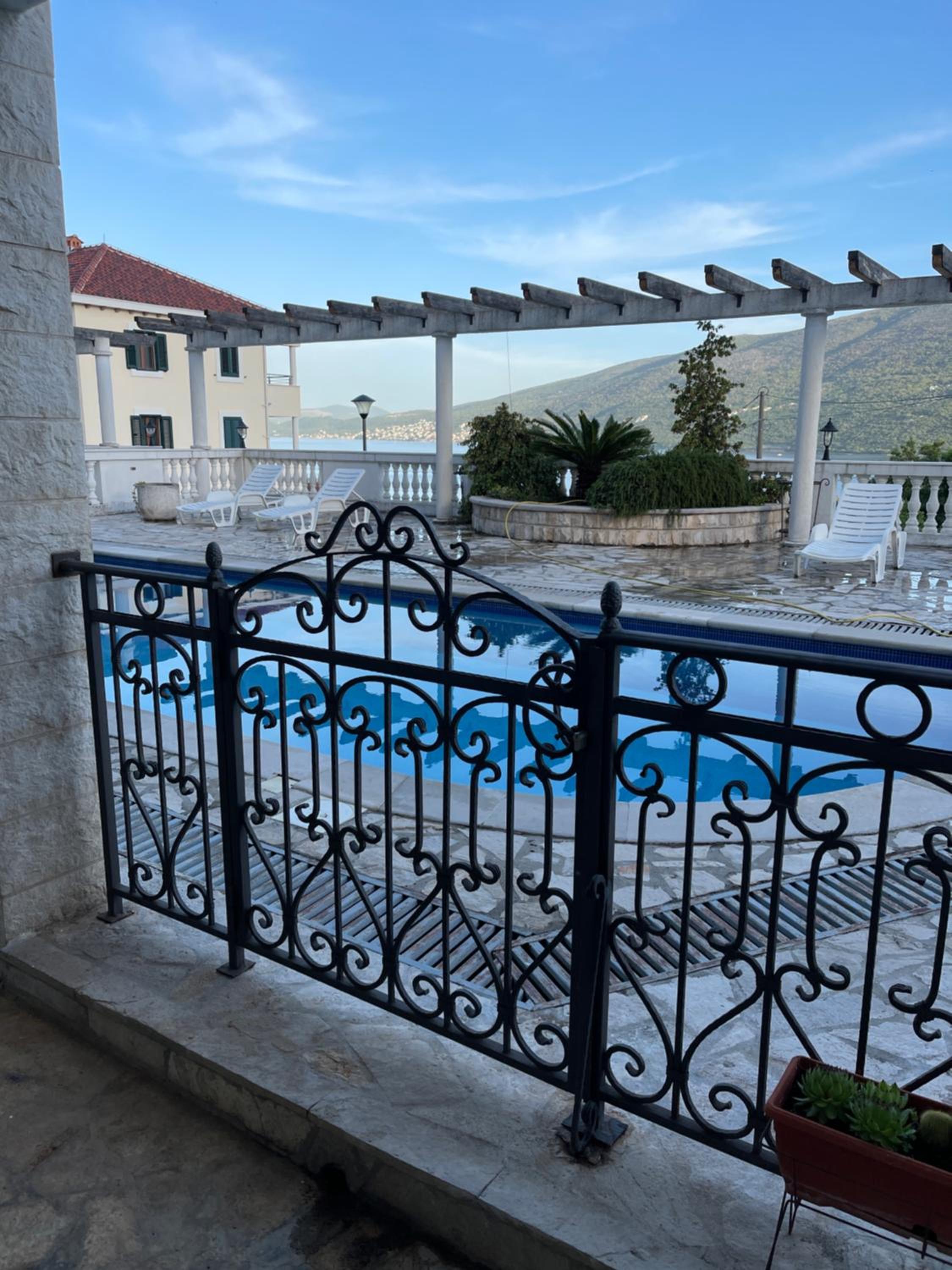 Apartman ANNA Đenovići view 3