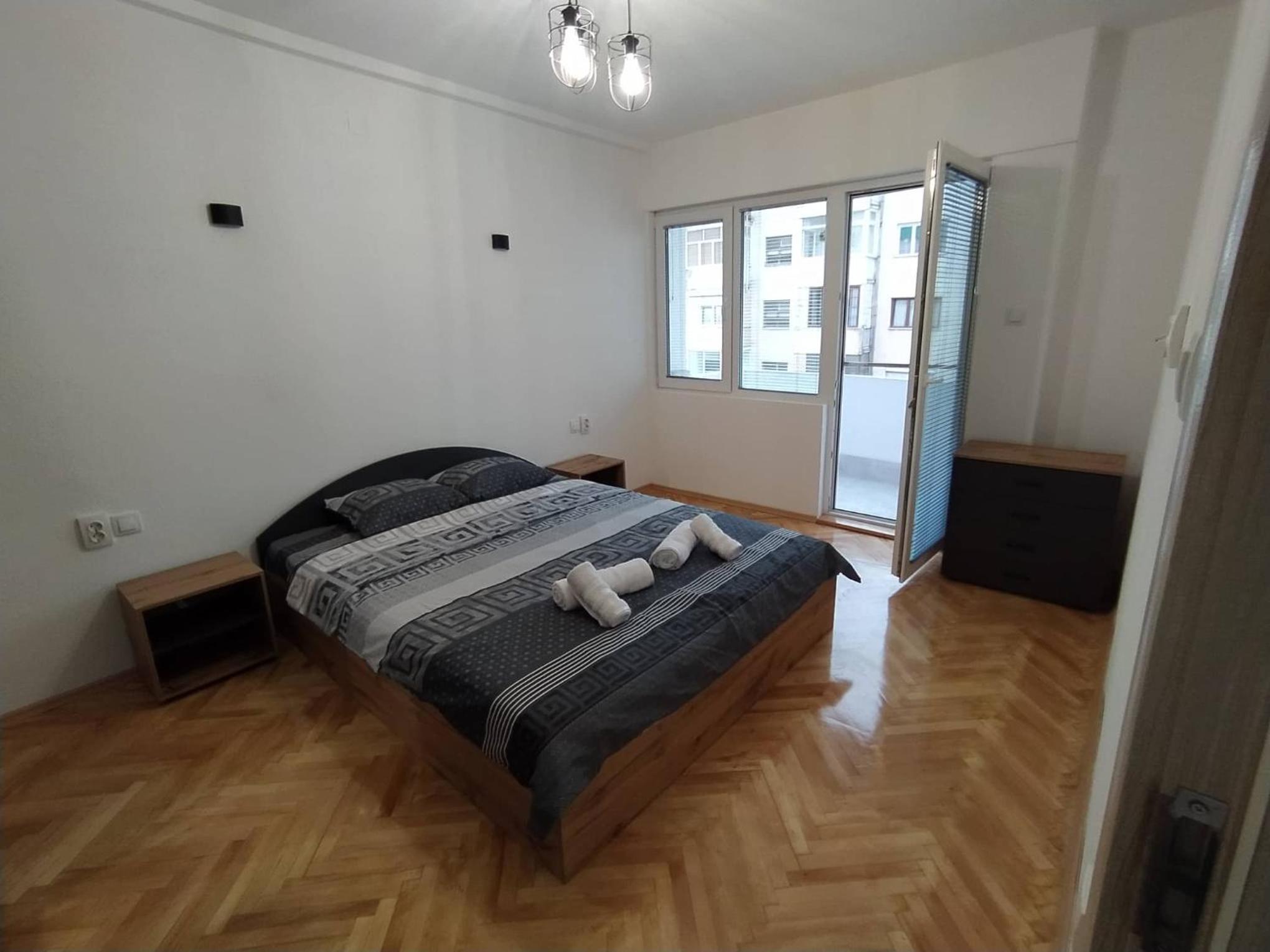 Nikoloski Apartment view 5