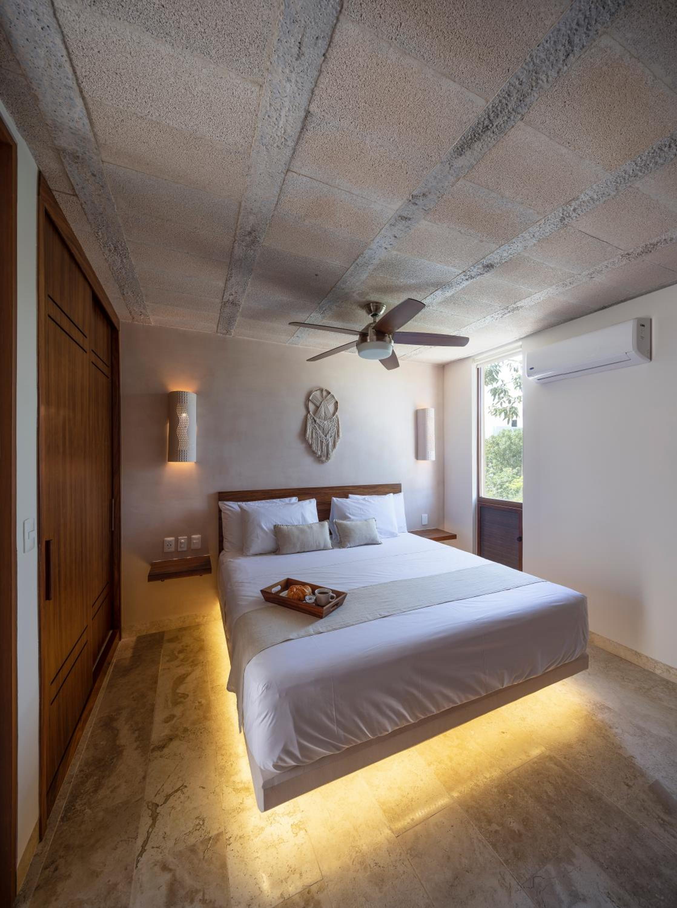 Kiki Tulum