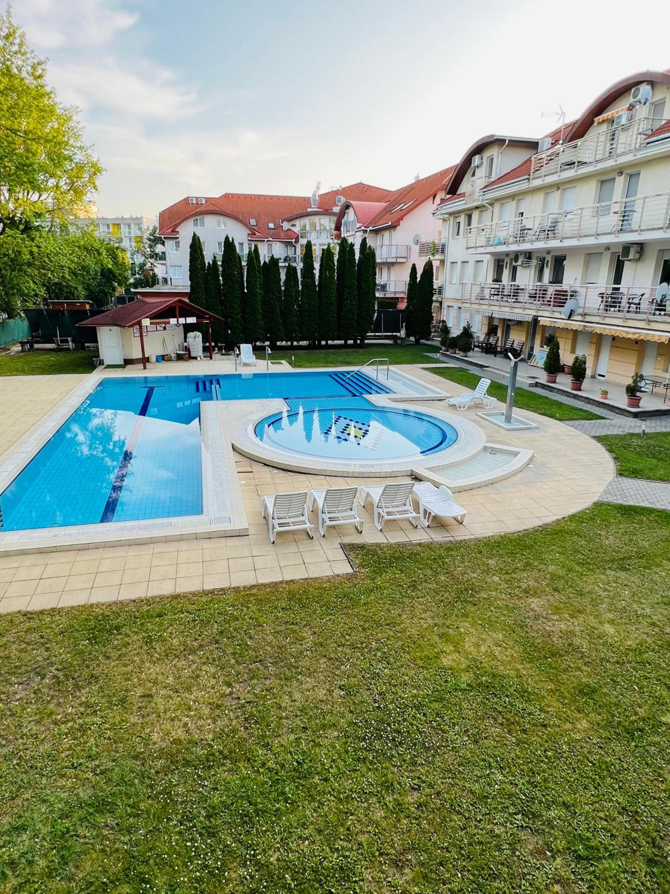 Hotel Elit Medences Apartman Hajduszoboszlo
