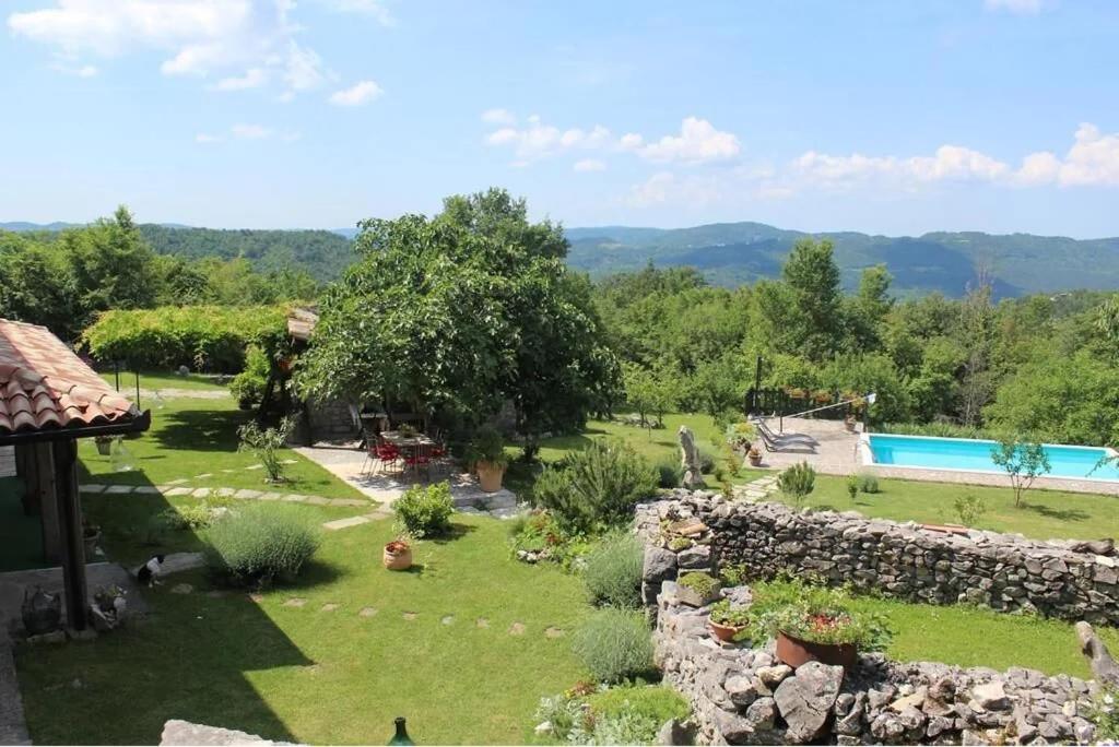 Holiday Home Villa Mavrici view 3