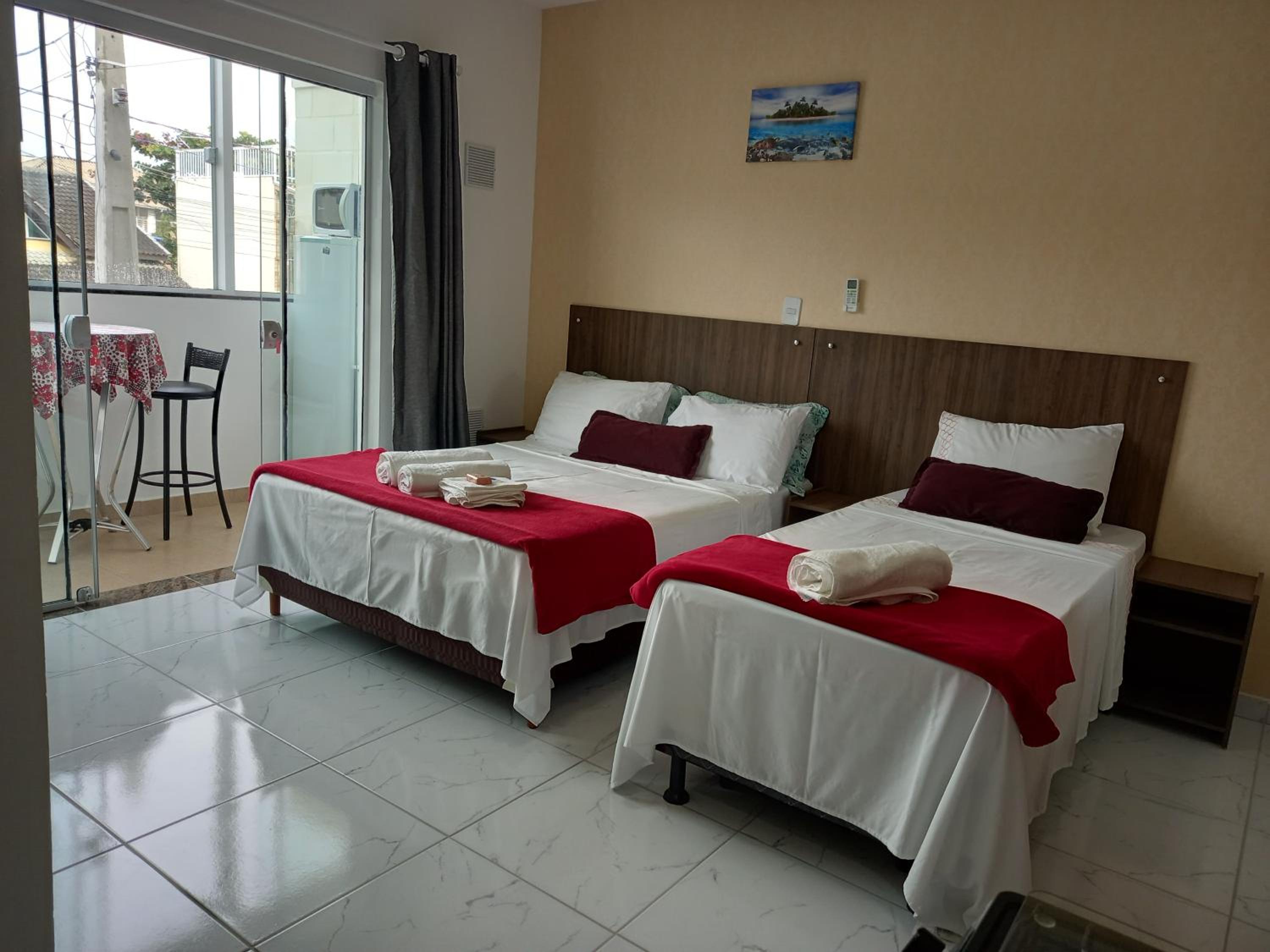 PENHAFLAT, STUDIO COMPLÉTO, C GARAGEM , A 700 m do parque e 120 m da praia