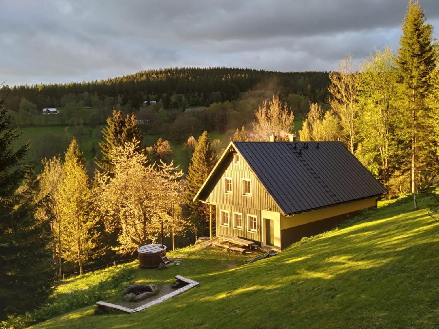 Malá Hofmanka, horská chalupa na samotě, Krkonoše