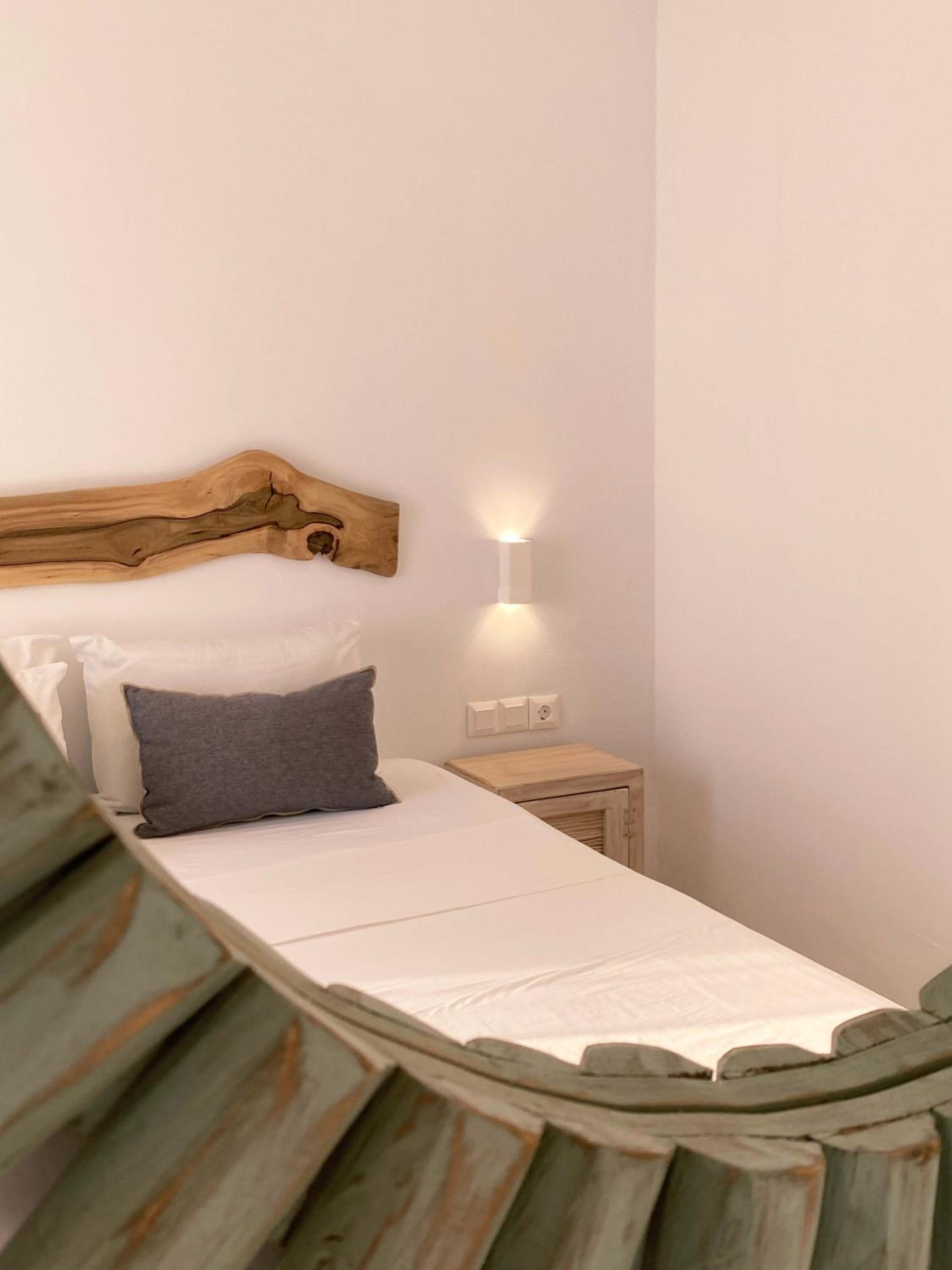 Lyra Seafront Apartment , Paroikia Town Center photo 3