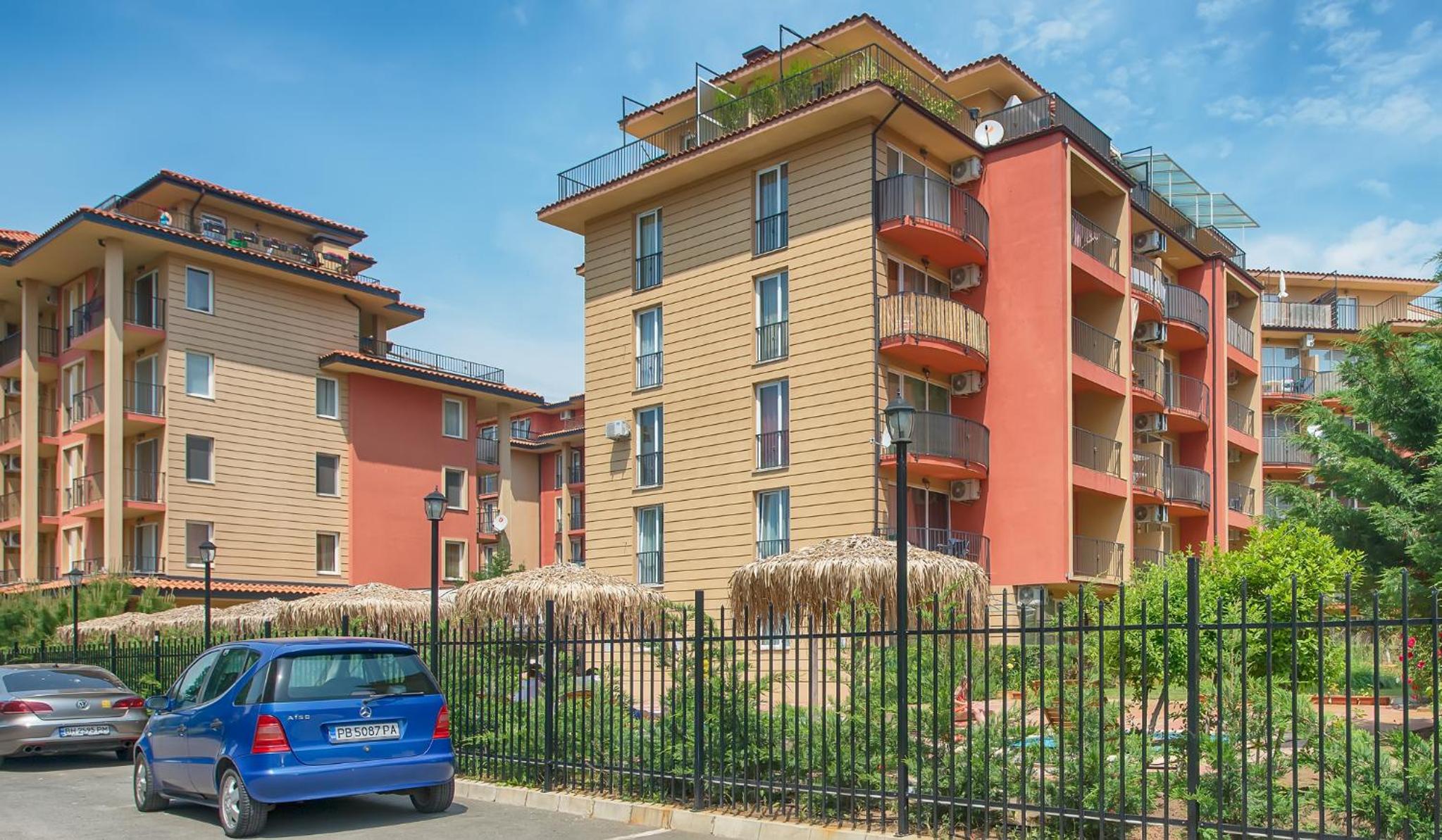 Sunny View Central Holiday Apartments view 2