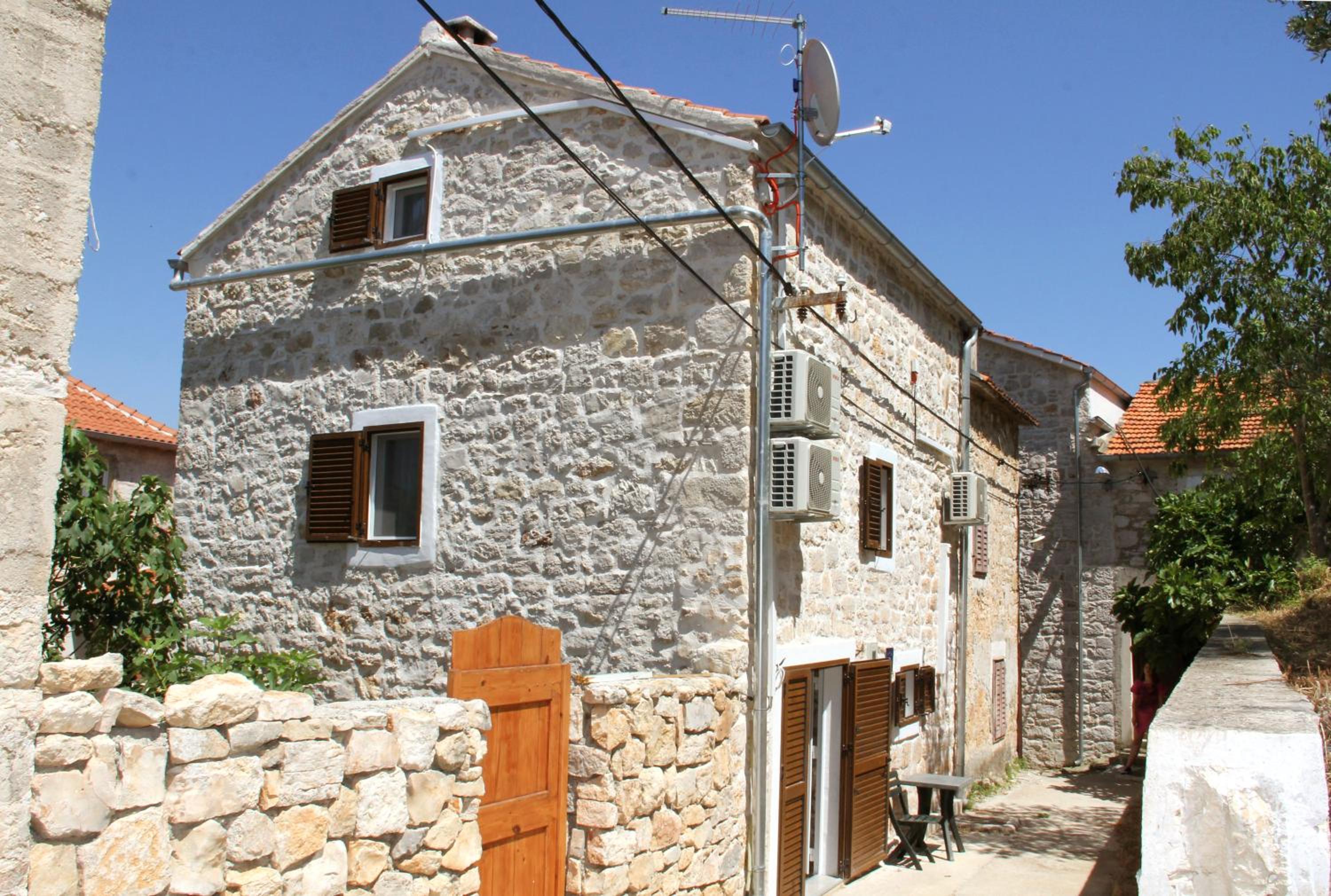 Vacation home Ania view 2