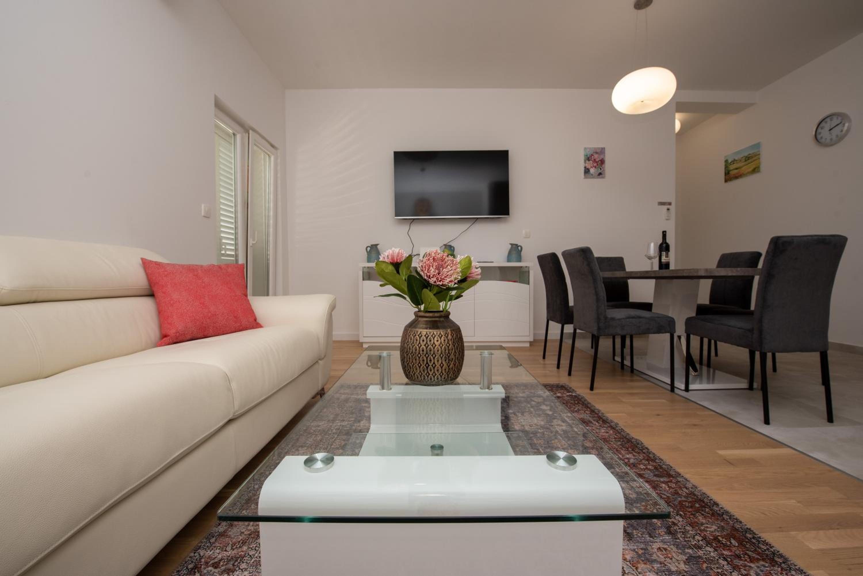 Apartment Katicic