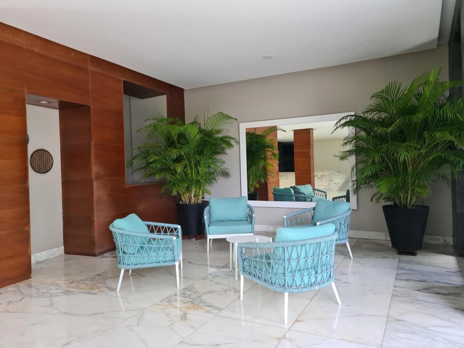 Relaxed Apto On The Beach - Terrace-1 BR-1BATH