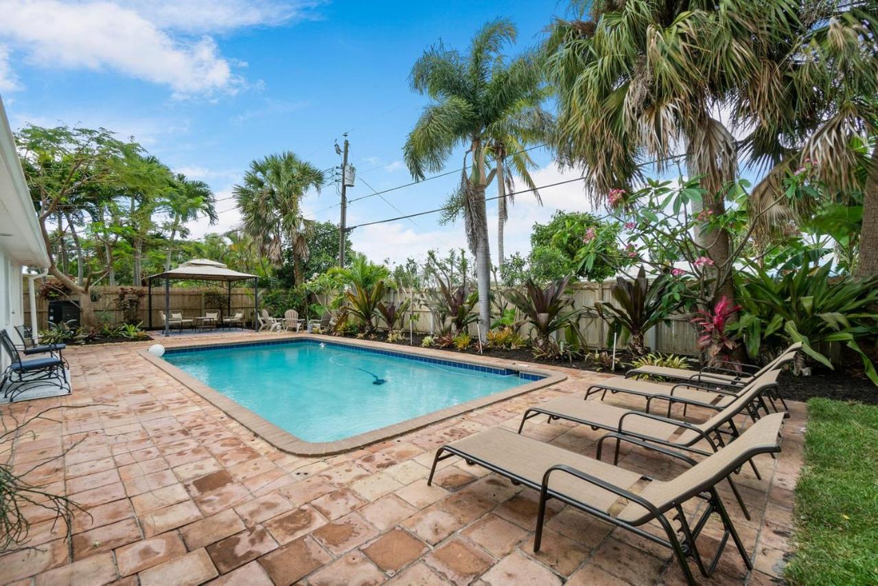 West Palm Beach Vacations - Chic Coastal - Heated Pool per request, Near PGA  Everything! - Property Image 1