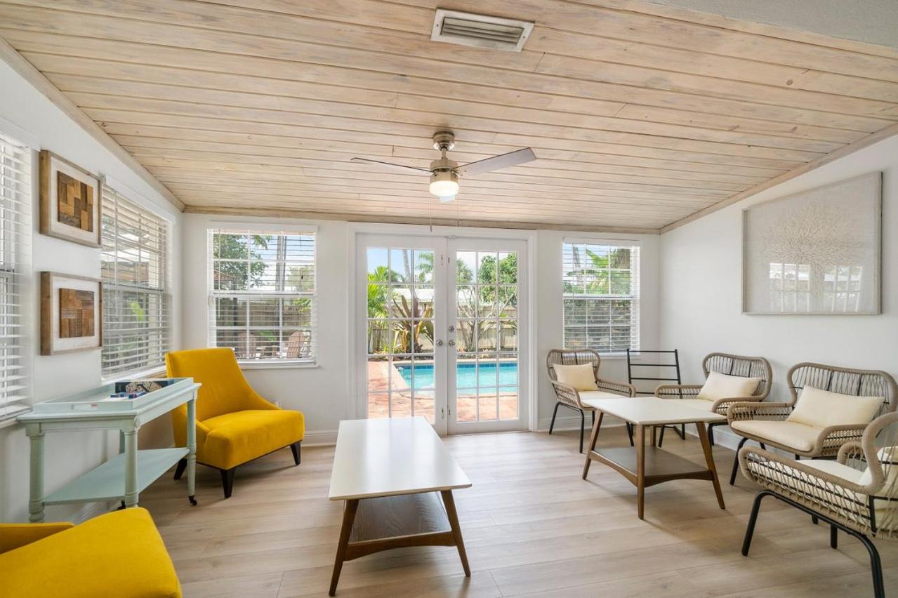 Chic Coastal - Heated Pool per request, Near PGA  Everything! - Property Image 26