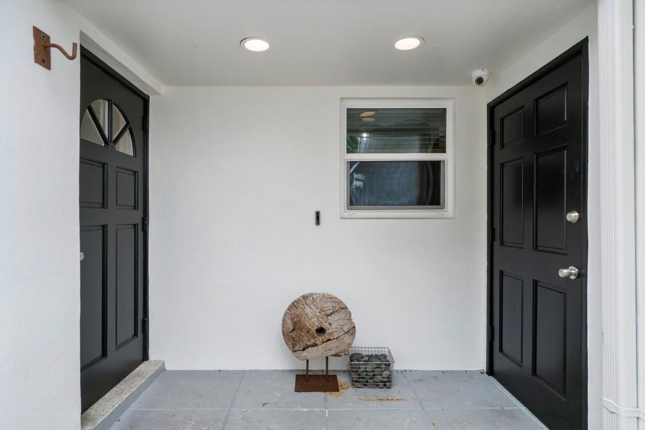 Chic Coastal - Heated Pool per request, Near PGA  Everything! - Property Image 22