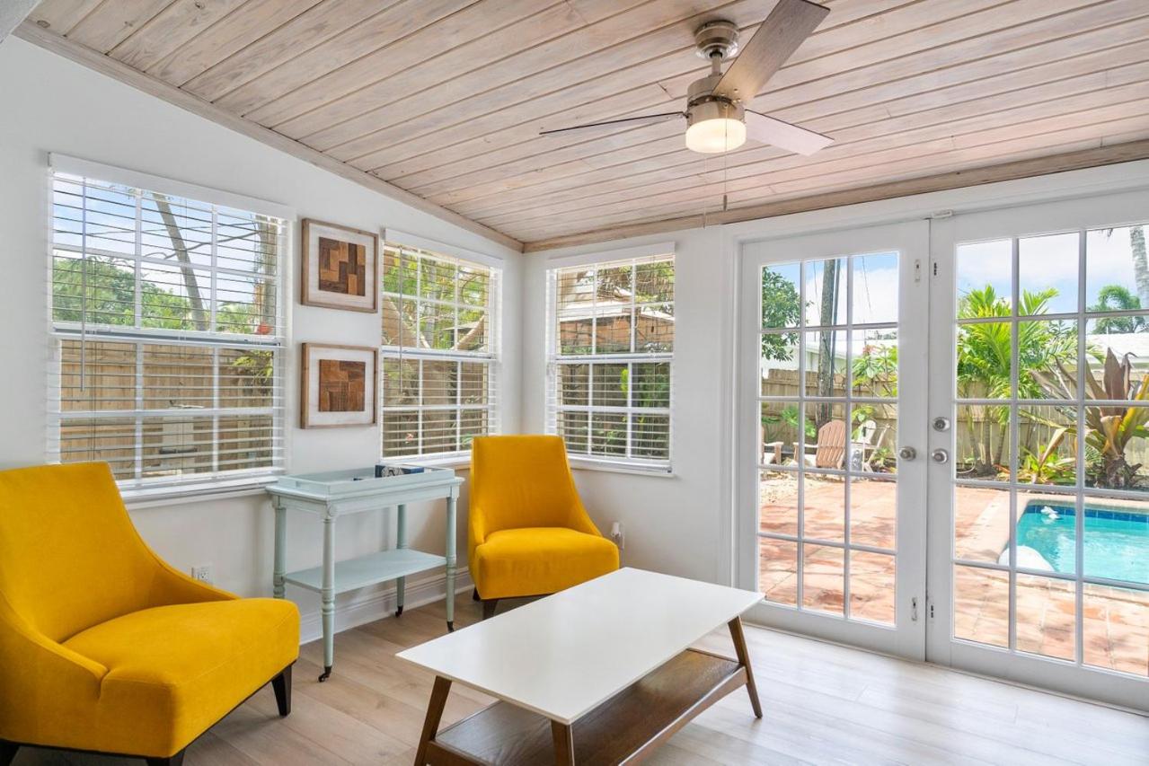 Chic Coastal - Heated Pool per request, Near PGA  Everything! - Property Image 7