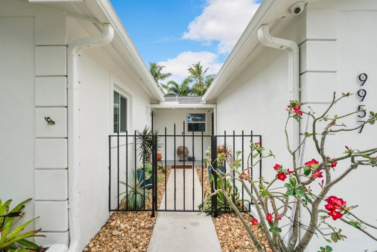 Chic Coastal - Heated Pool per request, Near PGA  Everything! - Property Image 19