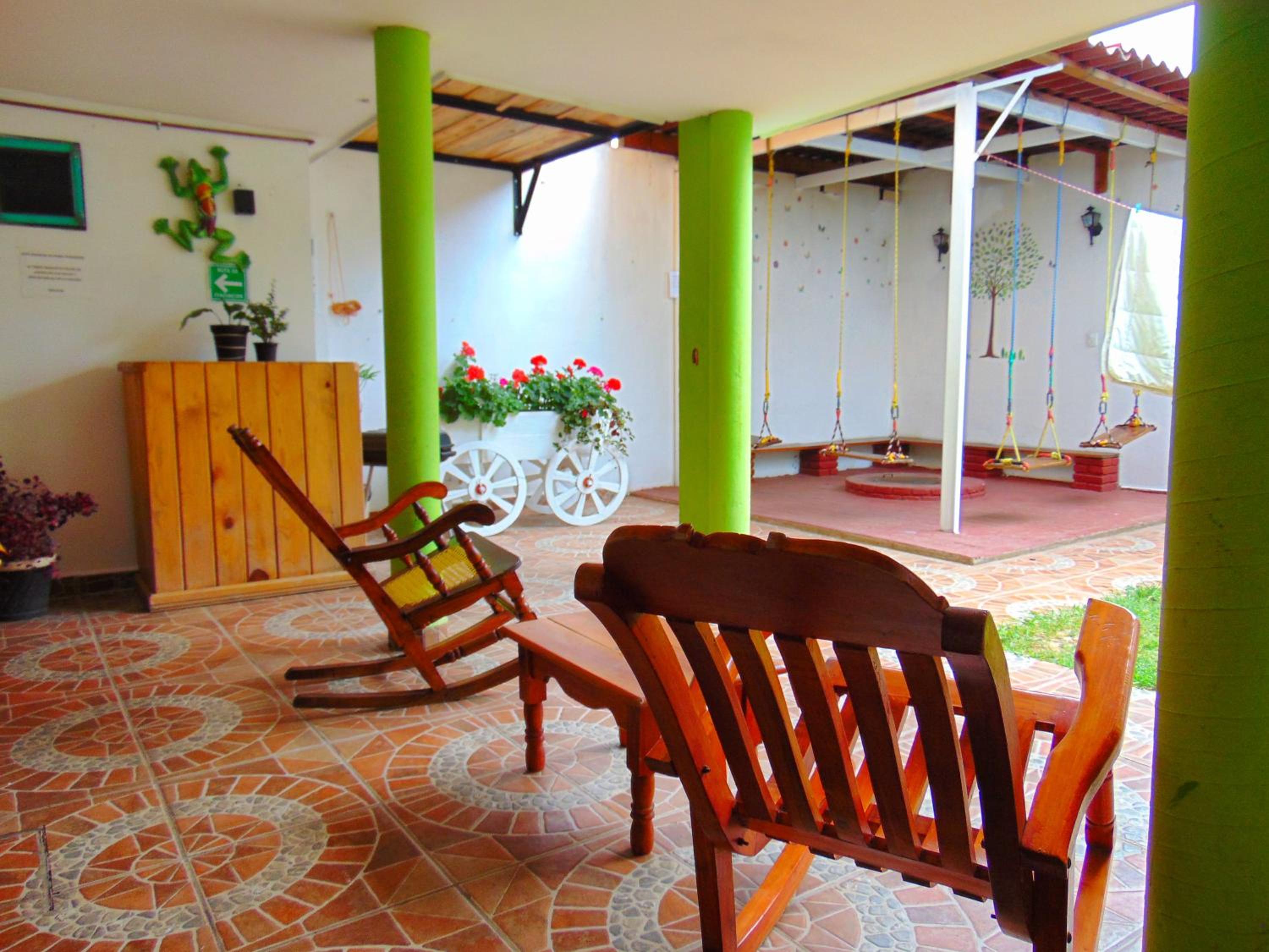 lounge