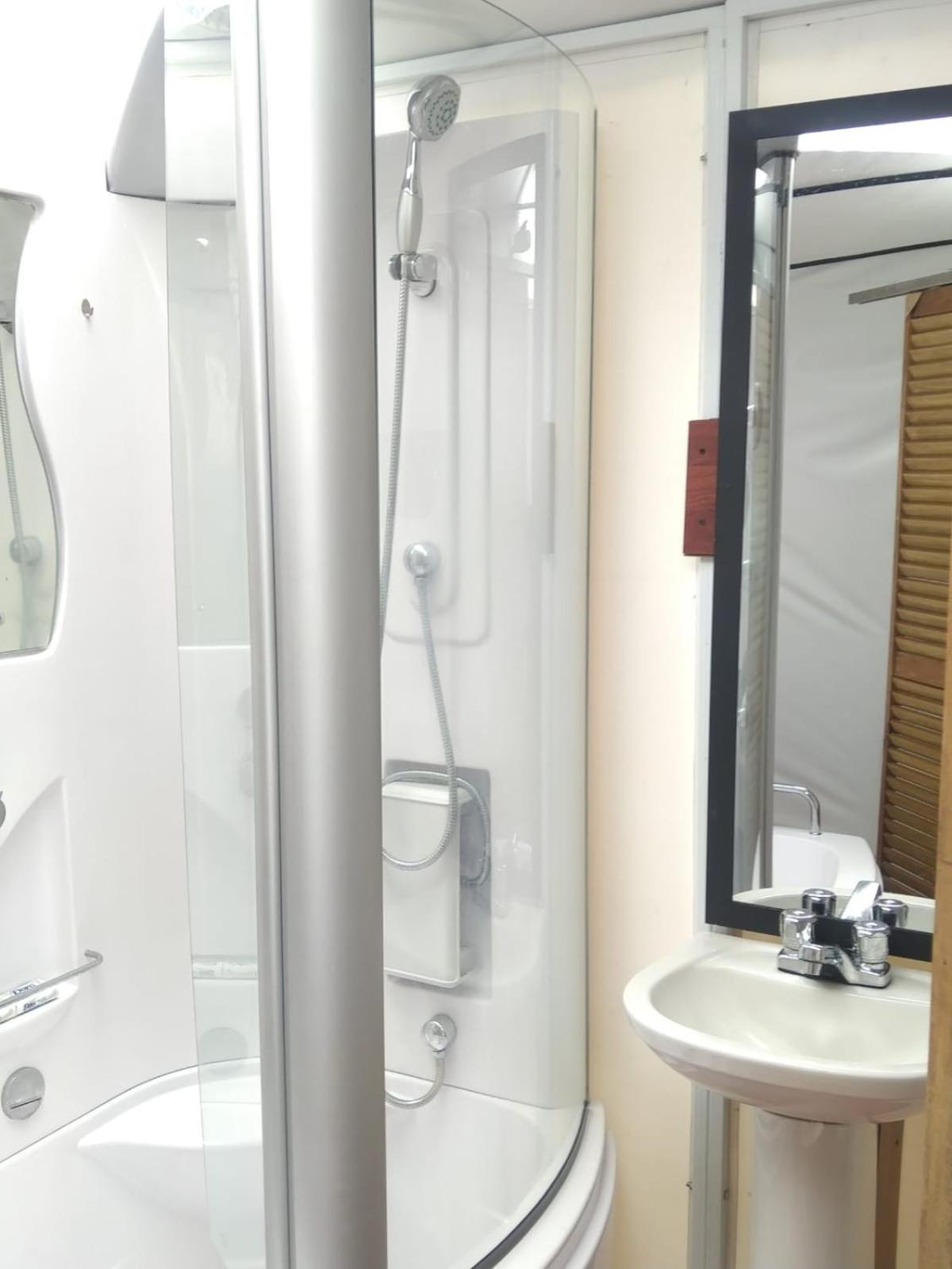 Glamping Wayra view 5