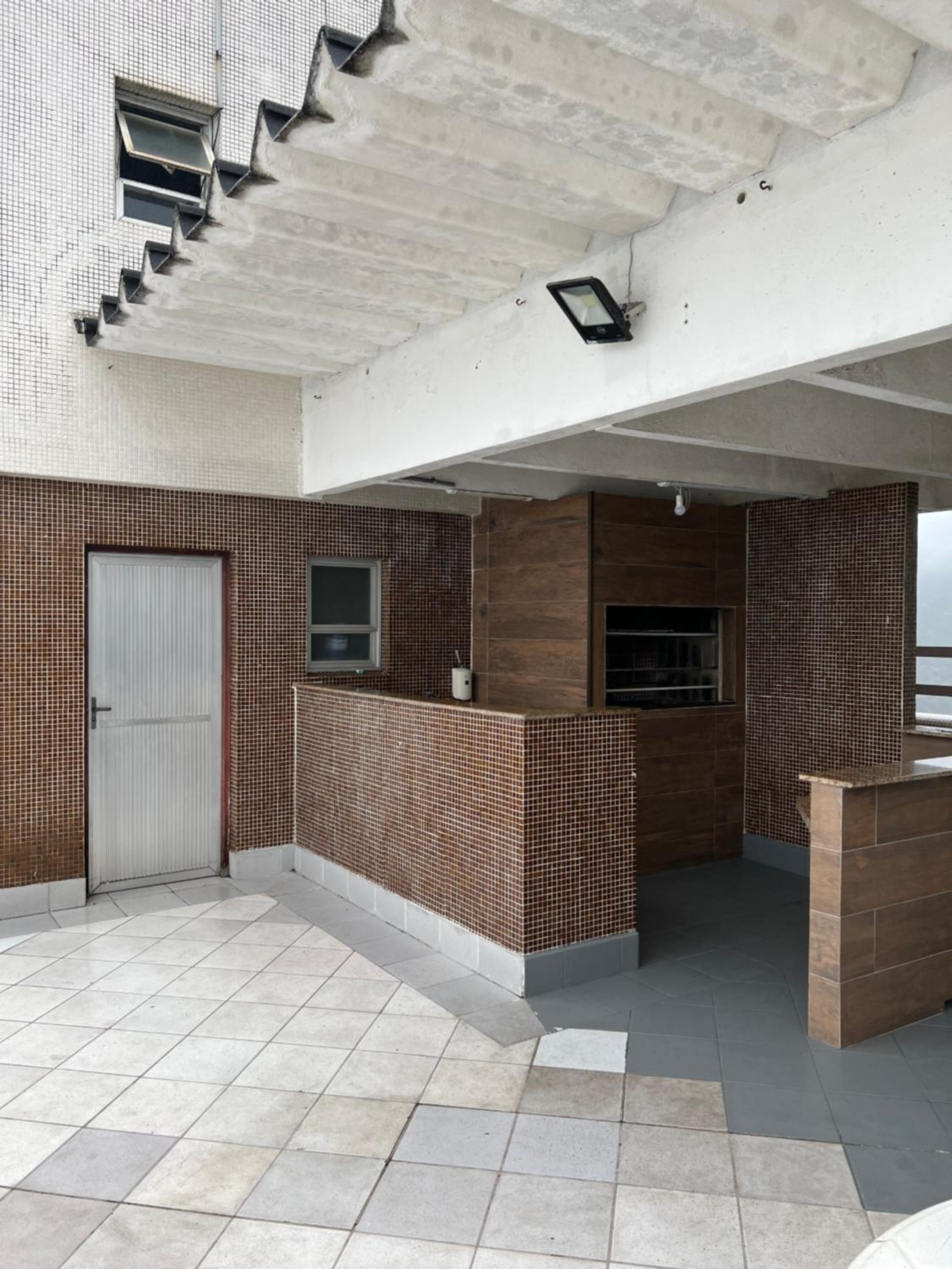 Apartamento Pitangueiras Ed. Quatier