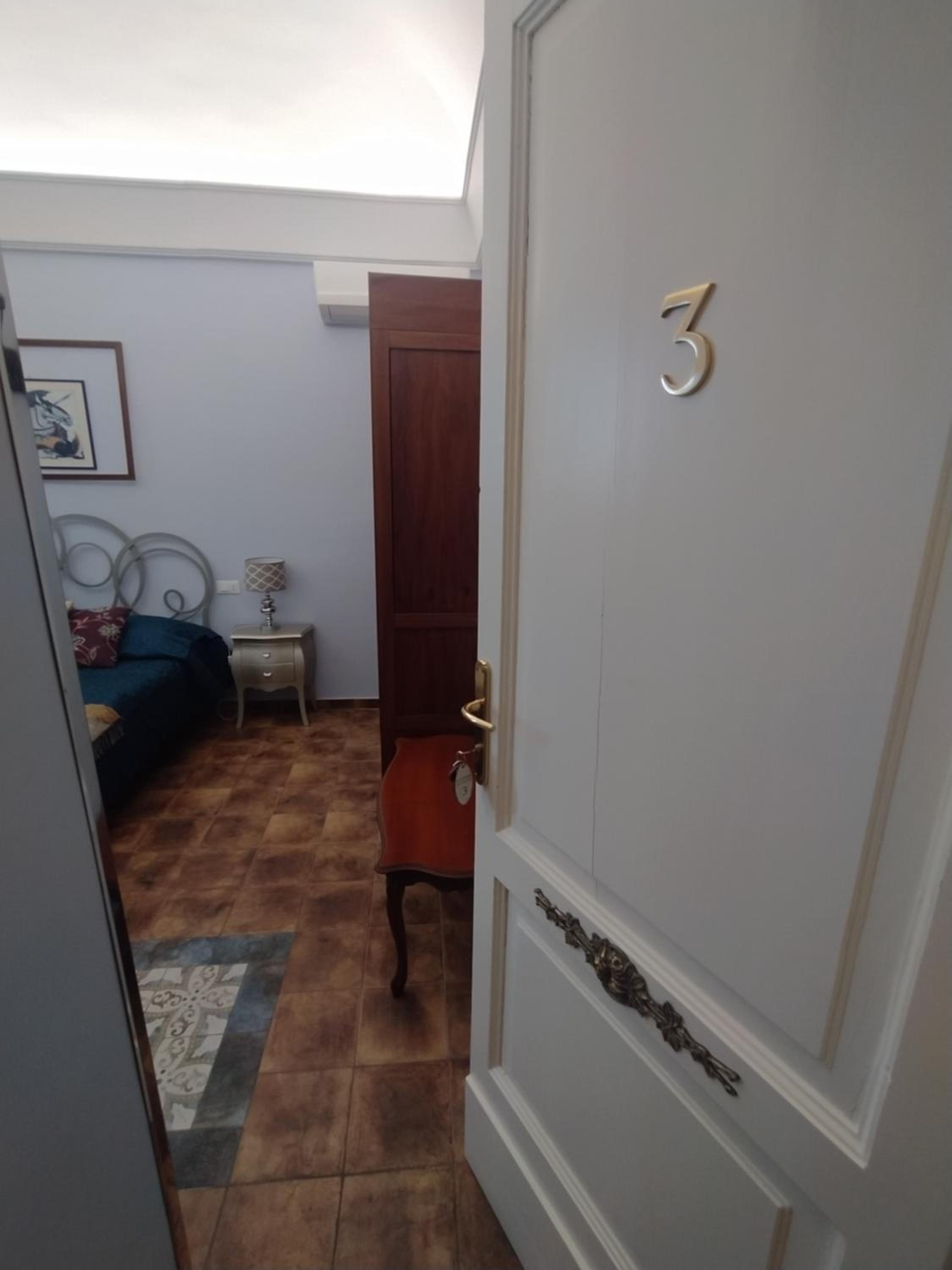 Photo 37