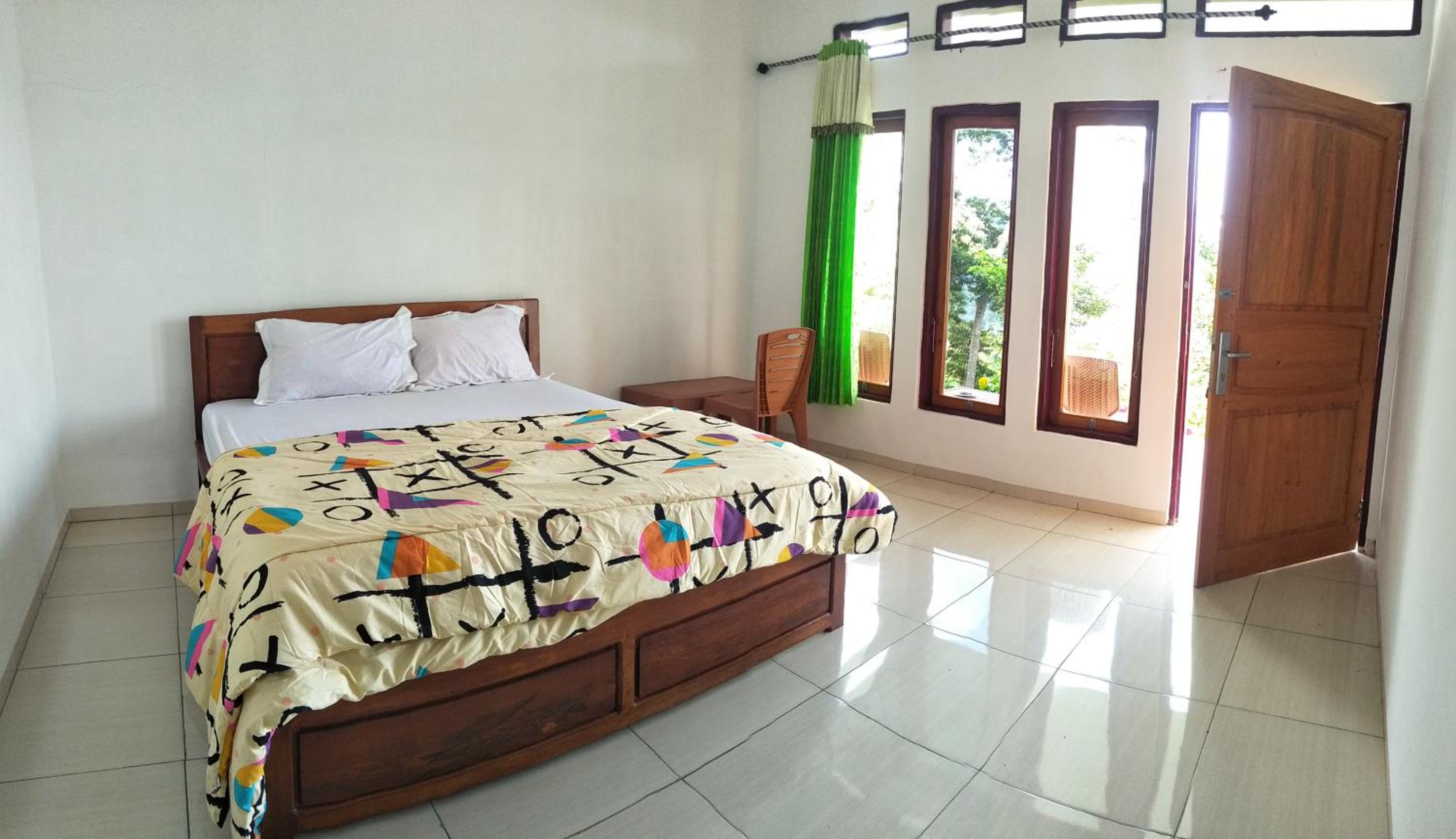 Filomena Lodge view 4