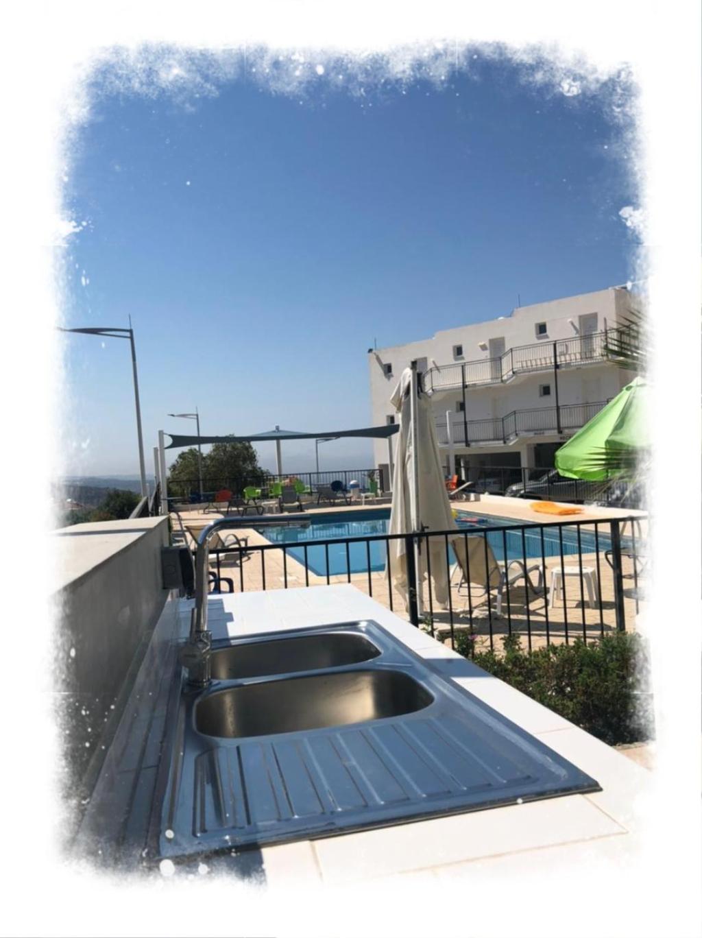 Panoramic Holidays - Deluxe 1