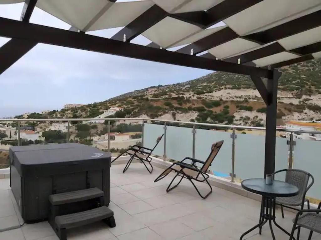 Panoramic Holidays - Deluxe 2