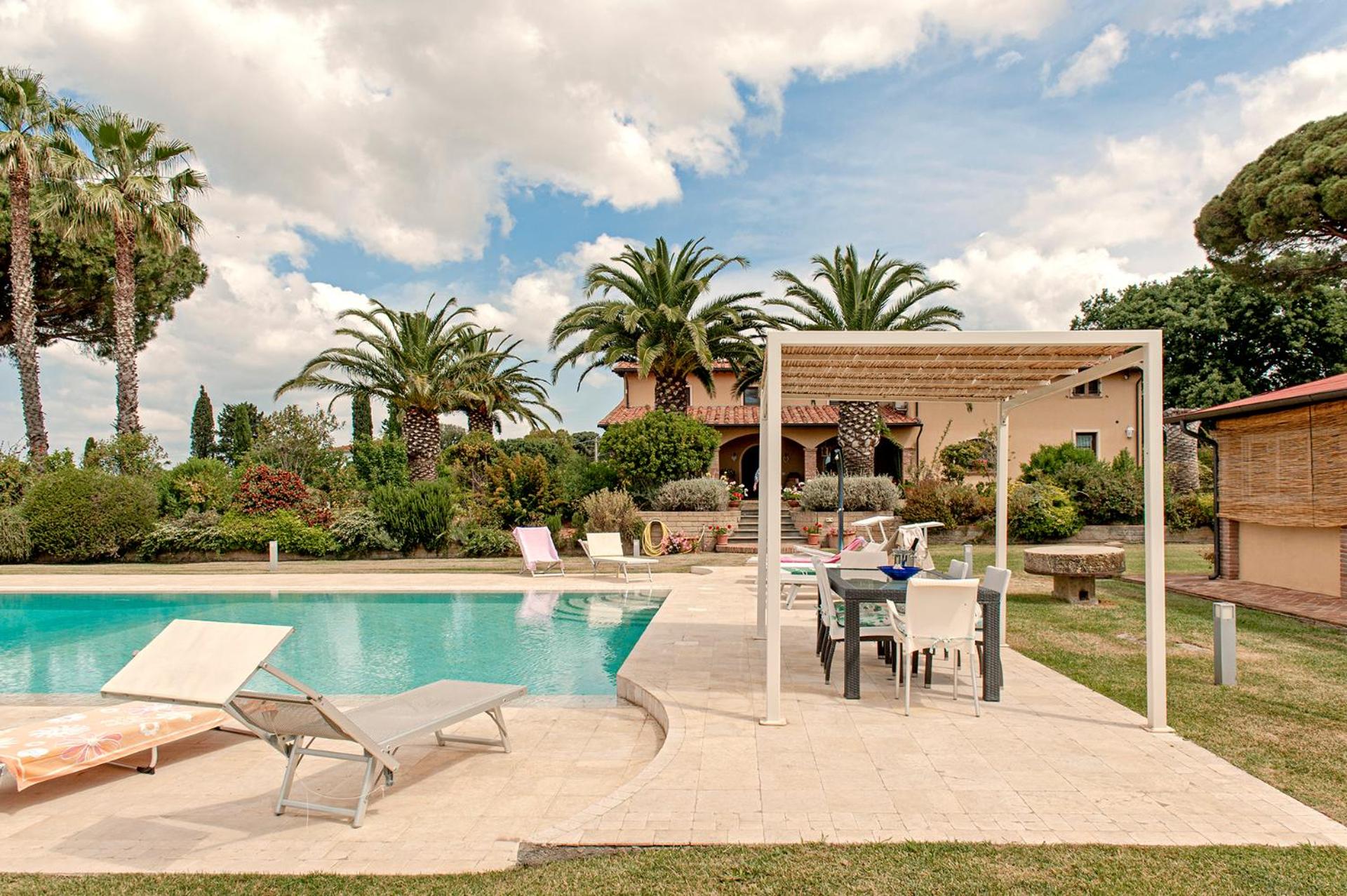 Villa delle Palme view 2
