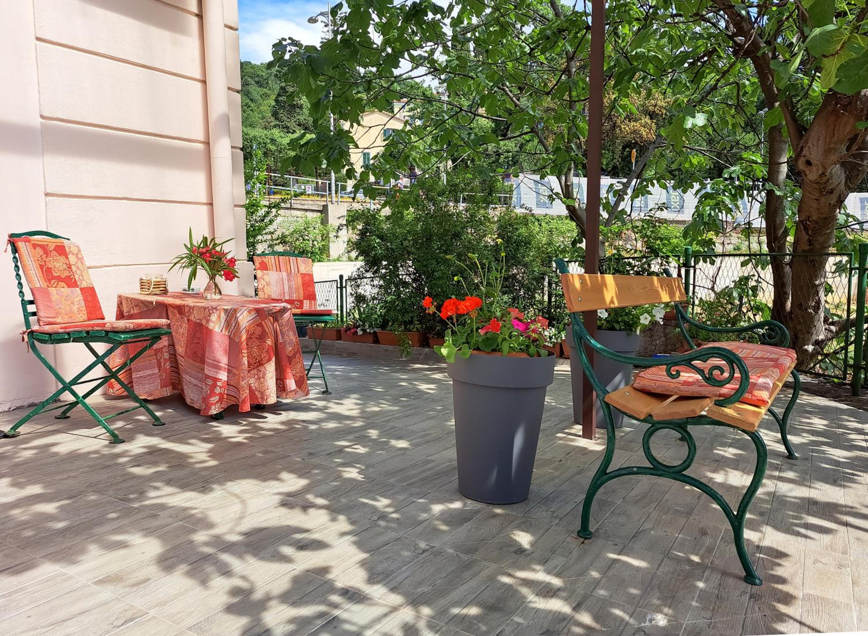 balance & terrace