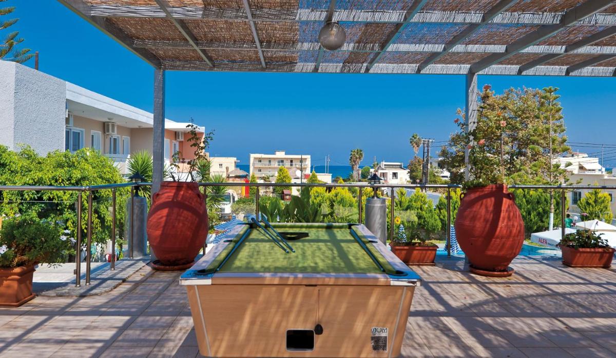 outdoor BBQ area