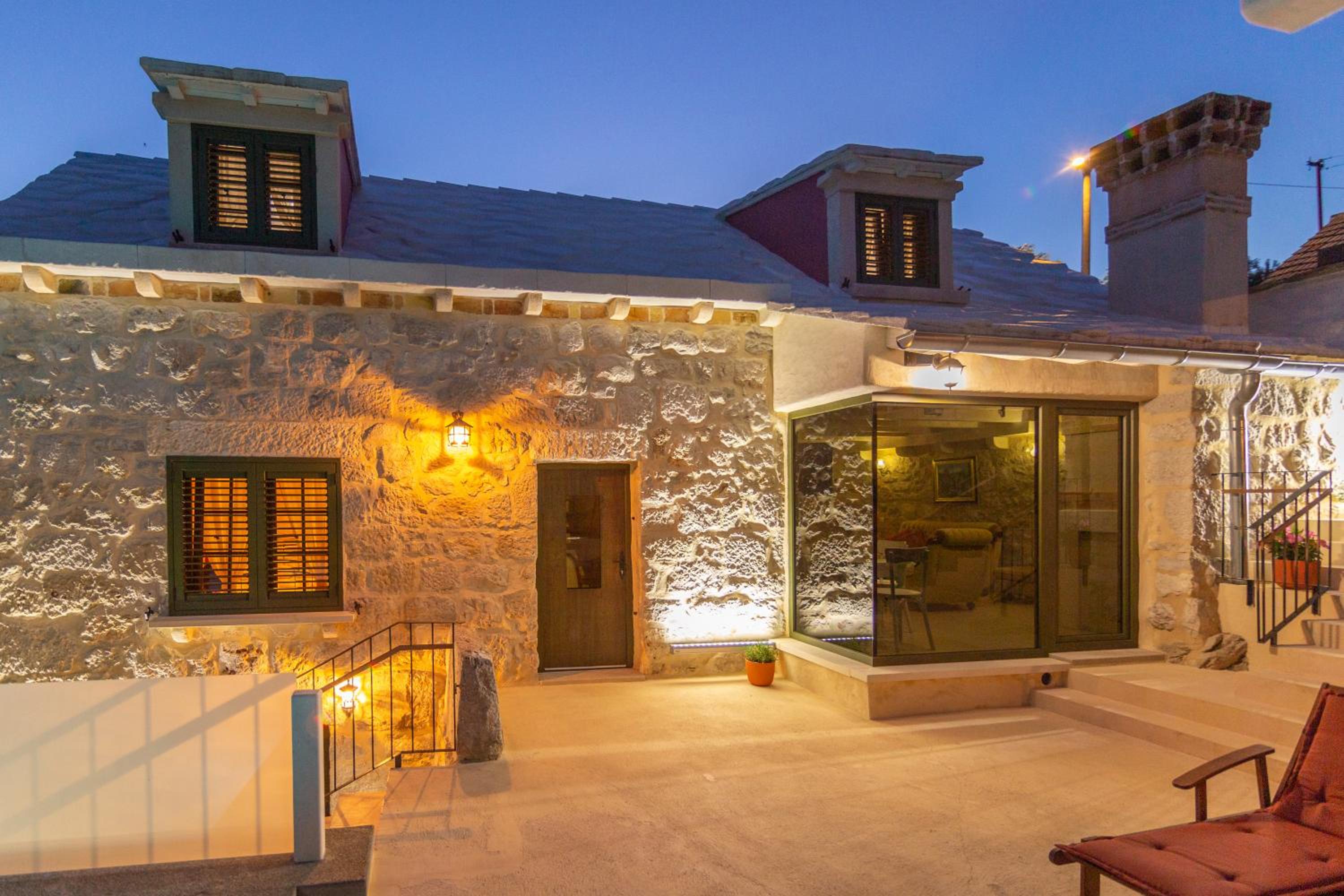 Hotel Villa Kameni Cvijet, Podbablje - Makarska