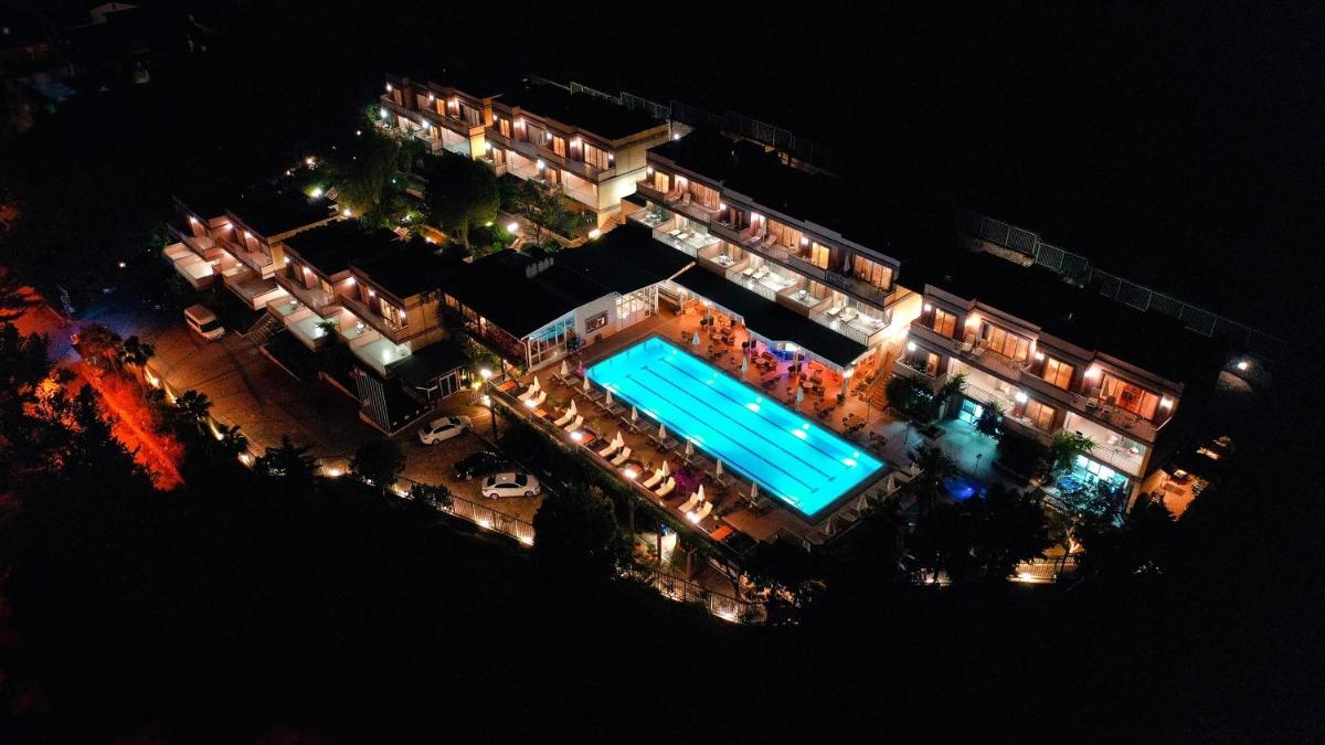 Happy Otel Kalkan - Image 11