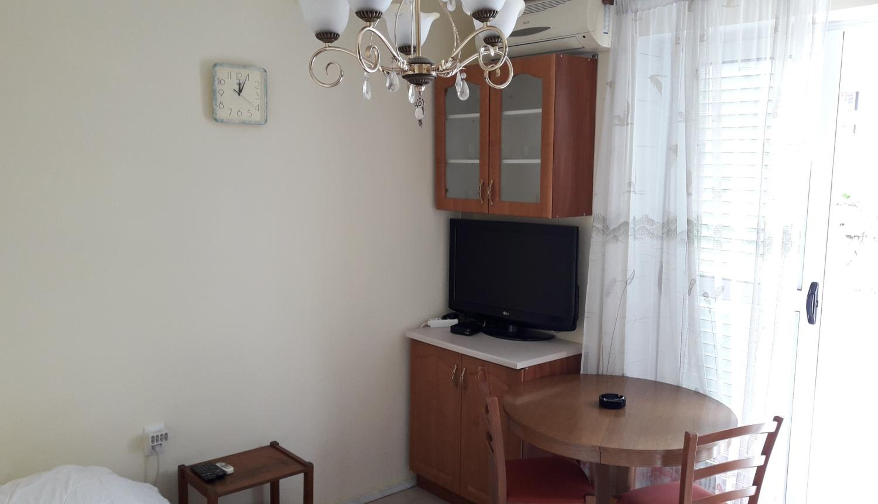 Studio near the airport Tivat view 2