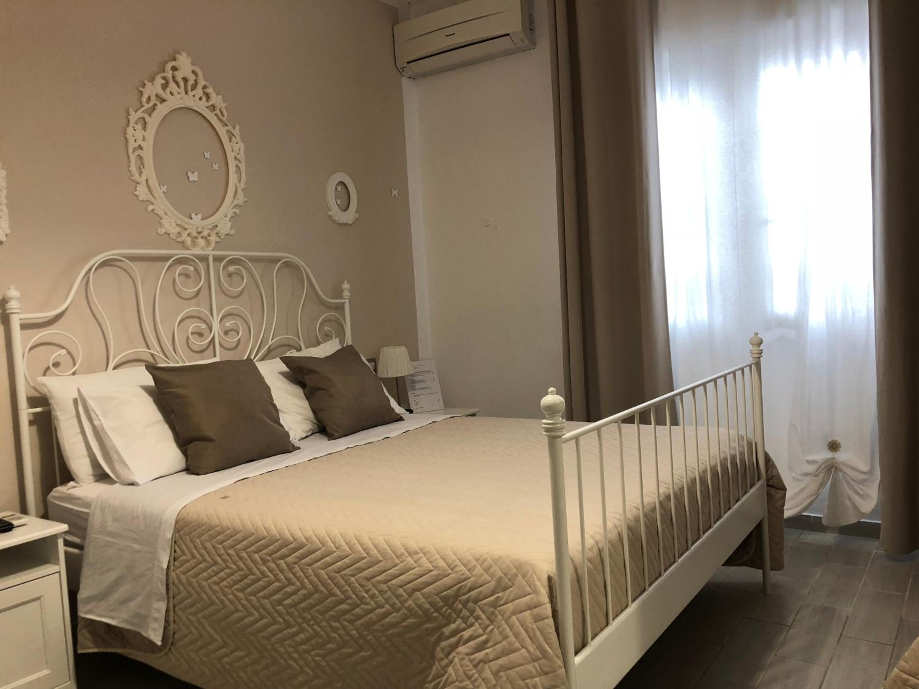 Golden Mile B&B