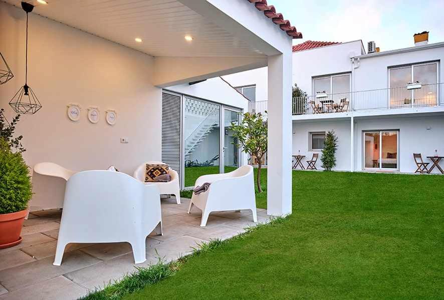 Casas do Portinho view 3