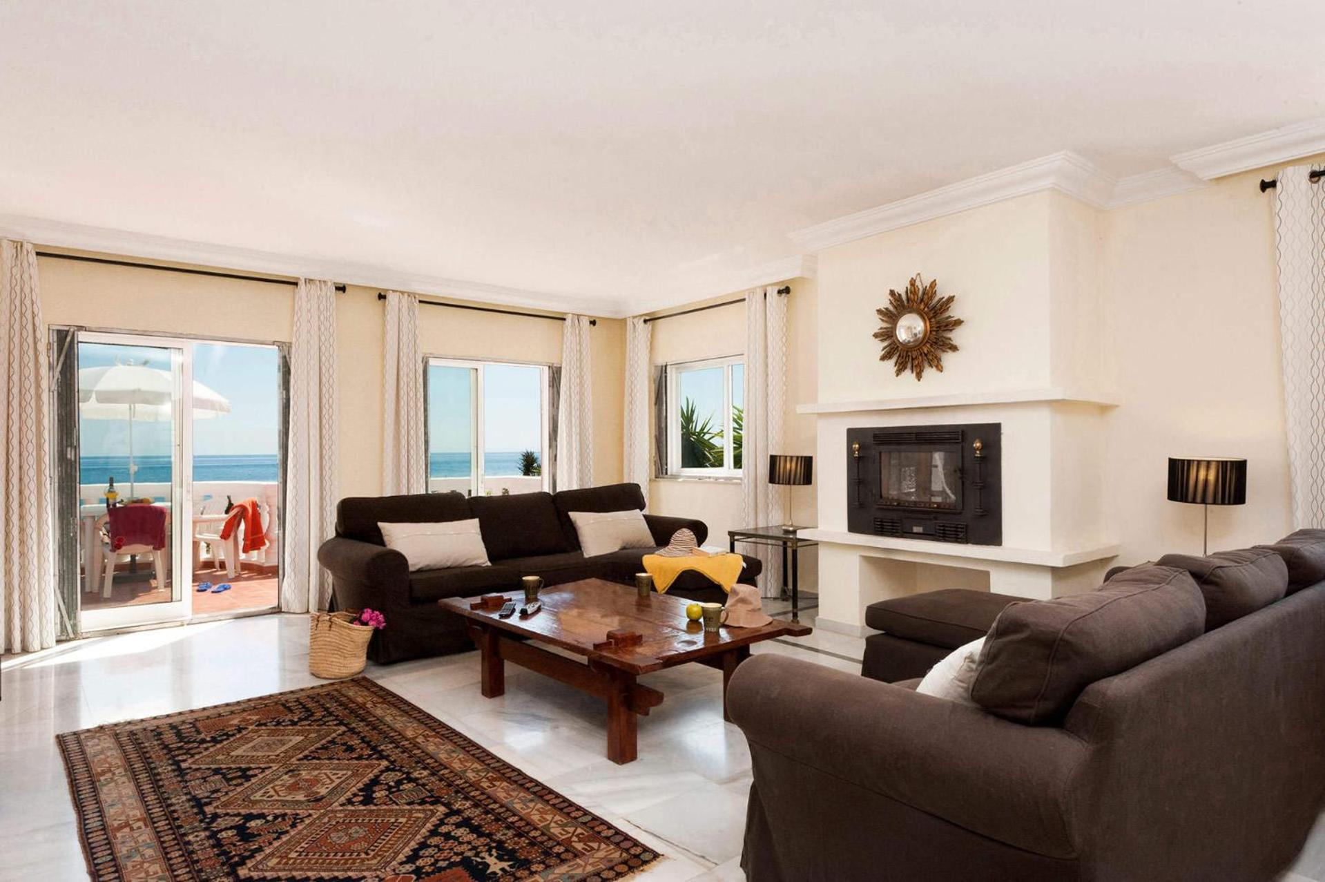 Villa Pedrosol by Villa Plus