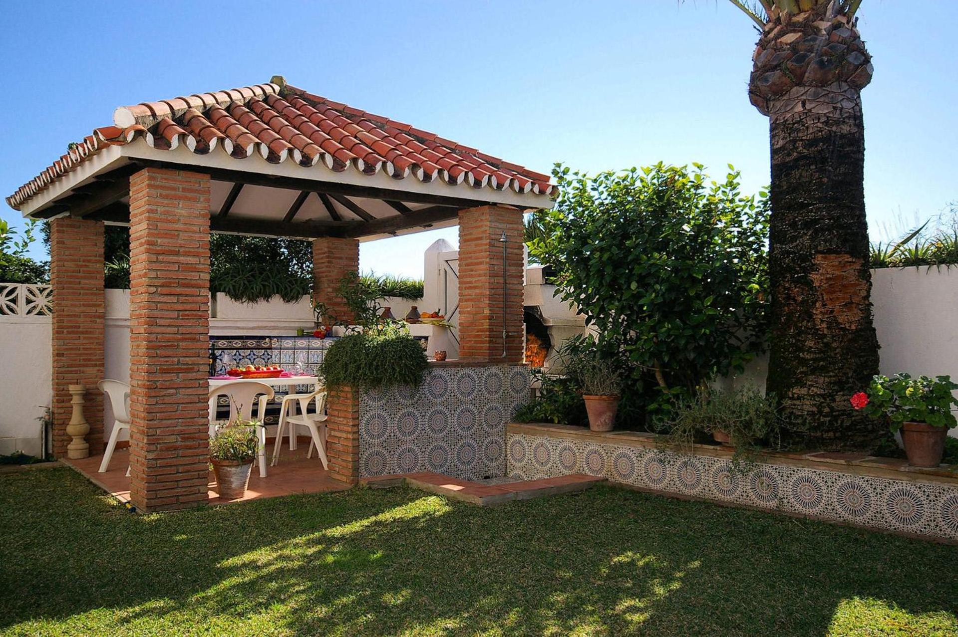 Villa Pedrosol by Villa Plus
